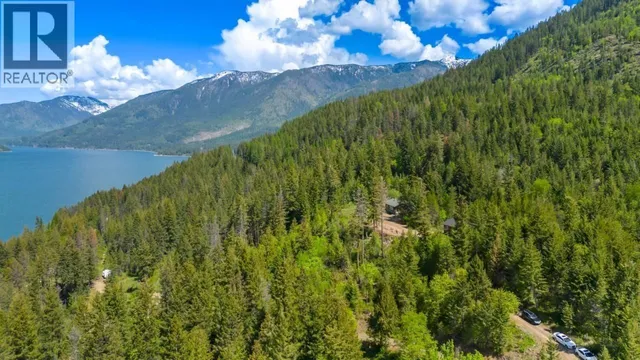 14504 - & 14506 3A HIGHWAY, Gray Creek 2