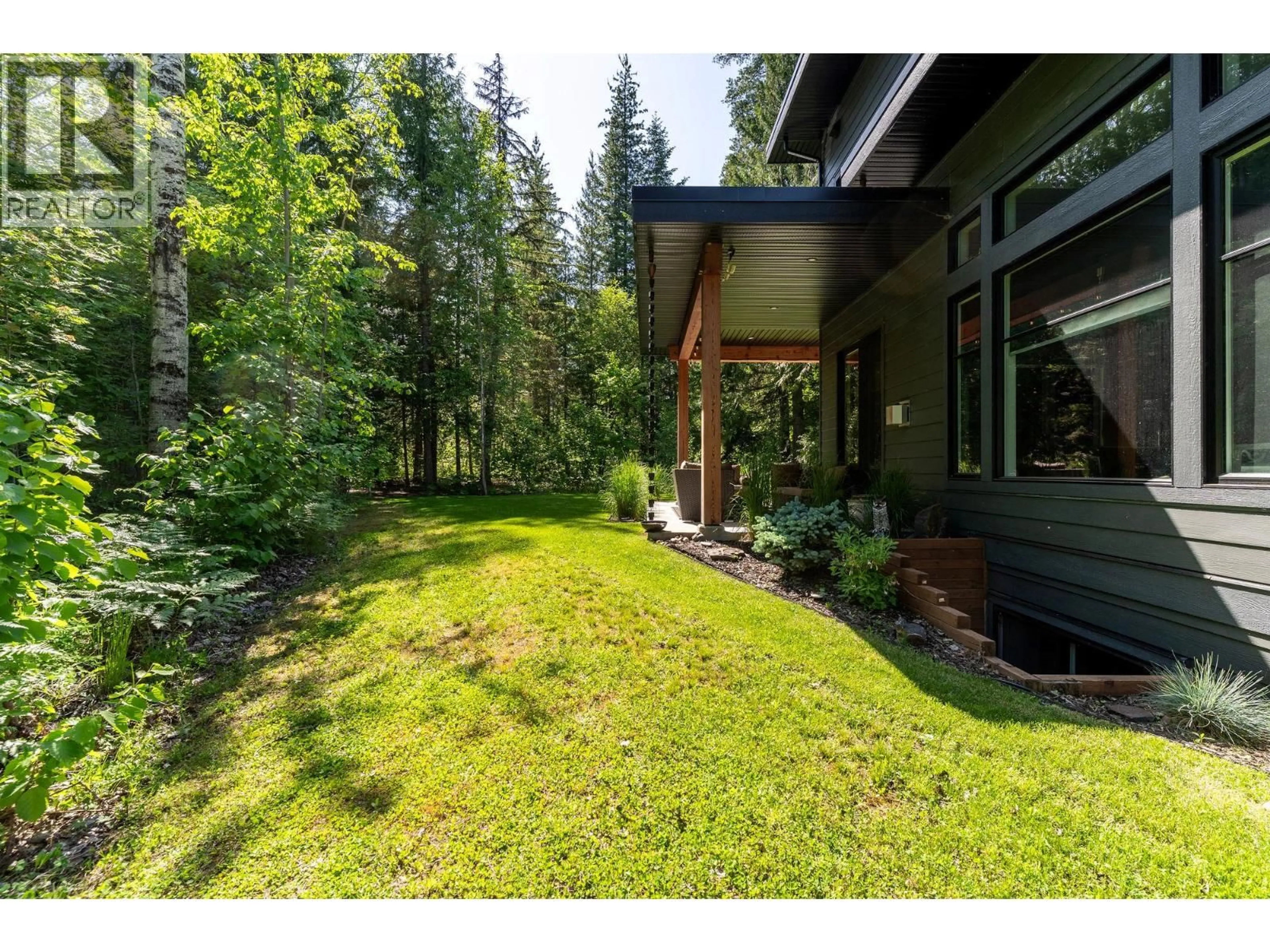 Unknown for 1005 WILLIAMS GATE LANE, Revelstoke British Columbia V0E2S1