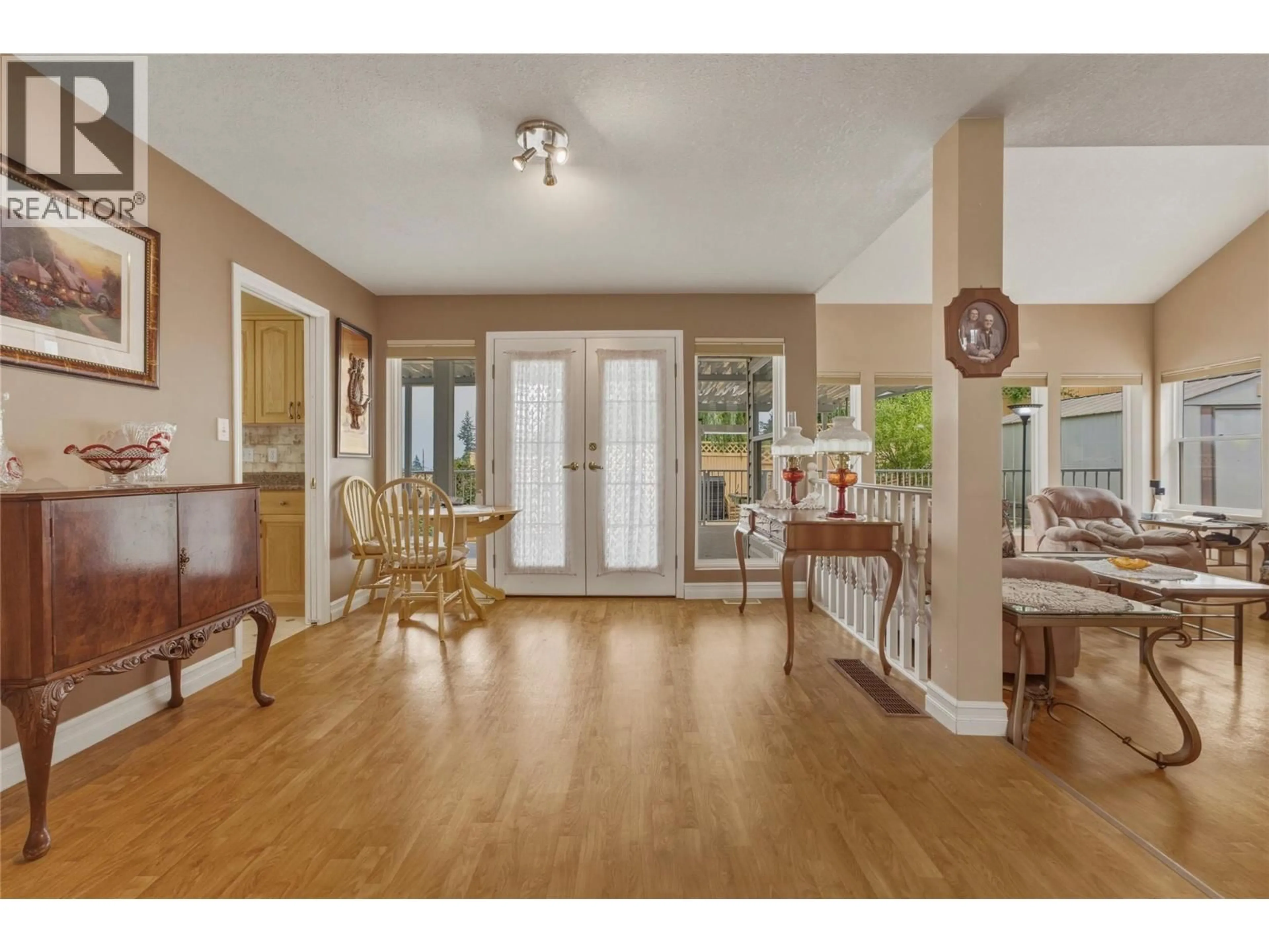 Indoor entryway for 19 PRESTON CRESCENT, Enderby British Columbia V4Y4C5