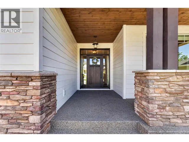 5507 LEE LANE, Kelowna 2