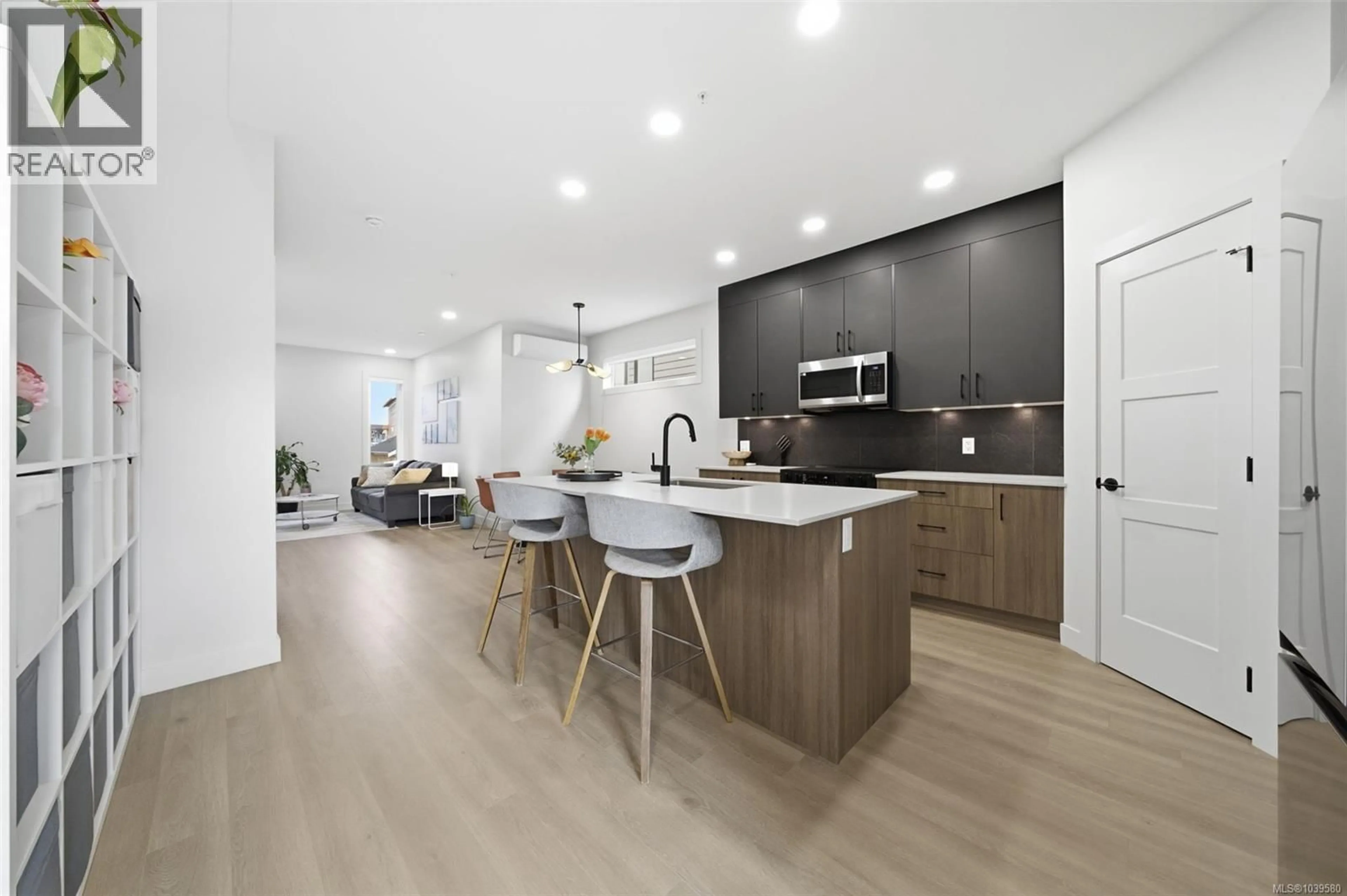Open concept kitchen, unknown for 3718 PRODUCERS WAY, Colwood British Columbia V9C0T2