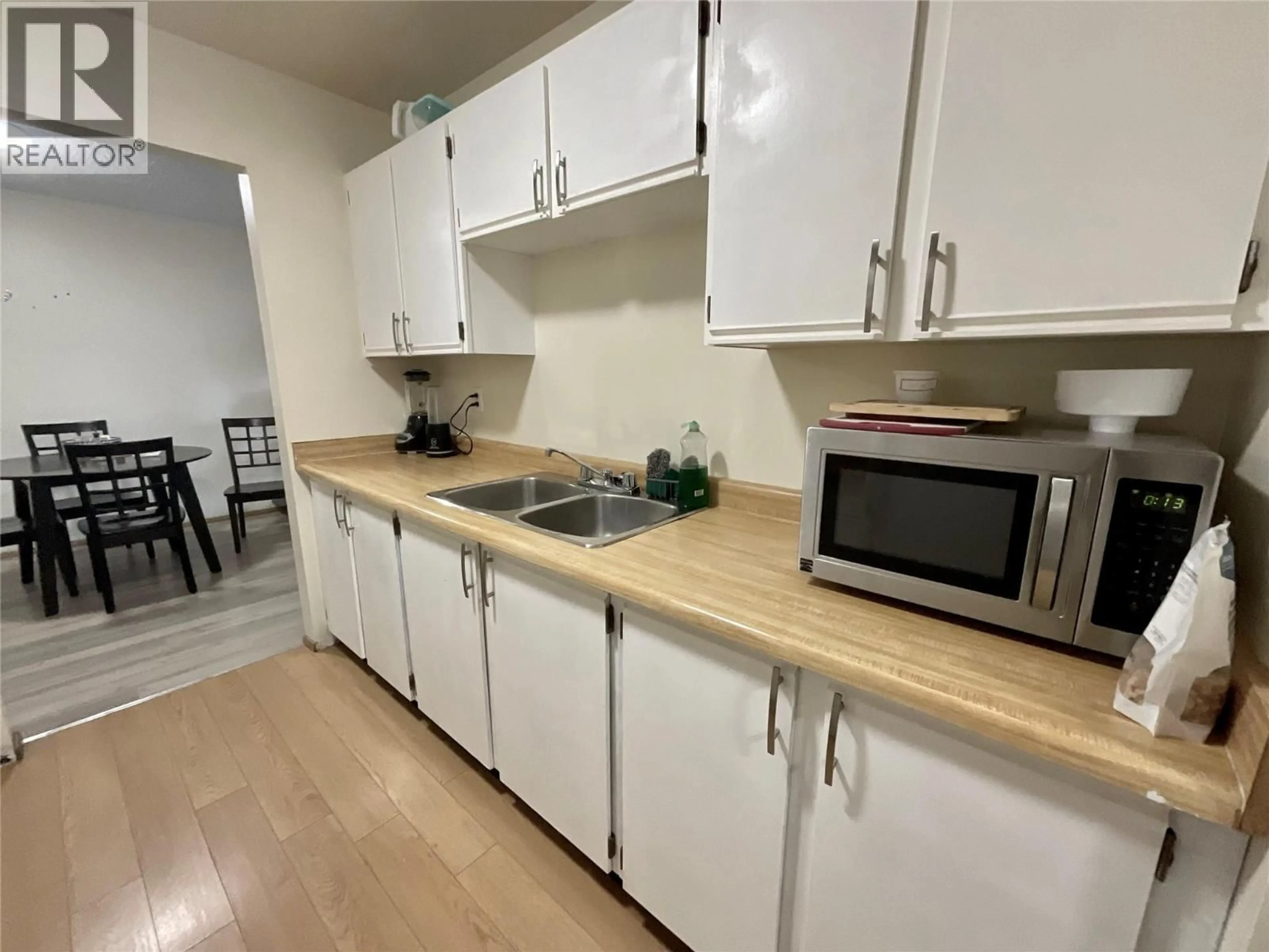 Standard kitchen, wood/laminate floor for 306 - 108 SPRUCE AVENUE, Tumbler Ridge British Columbia V0C2W0