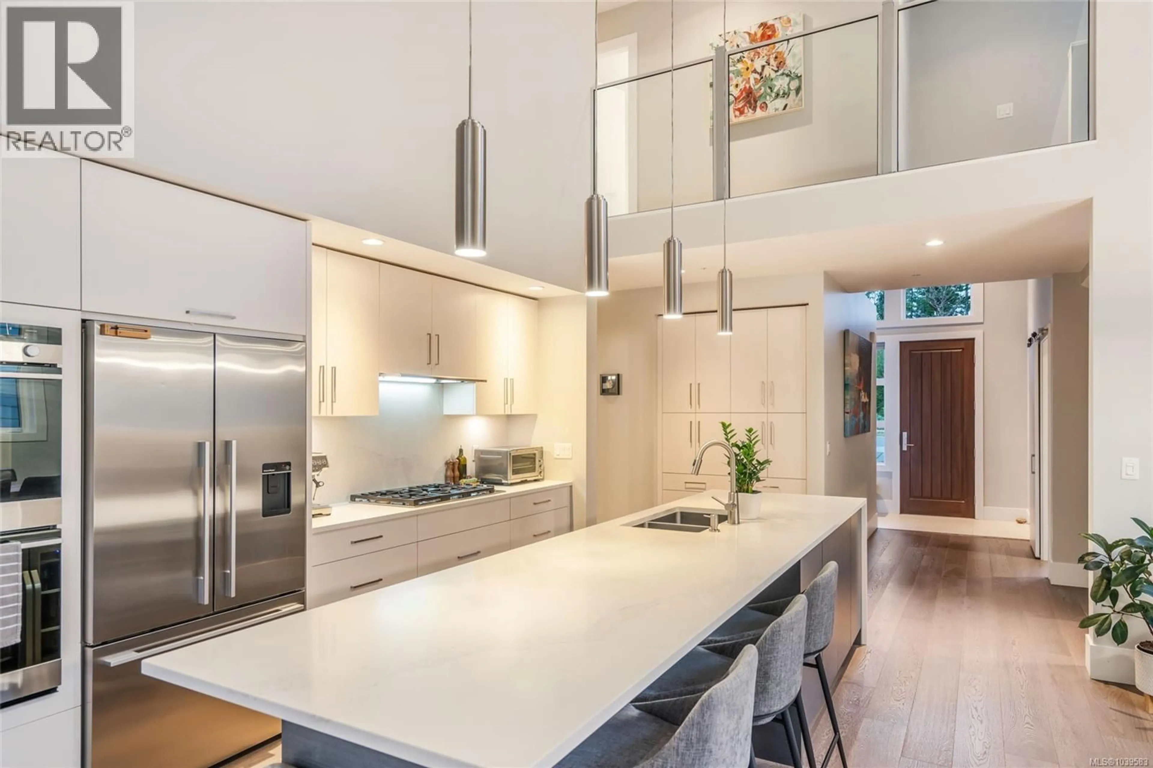 Contemporary kitchen, unknown for 266 CRESTLINE TERRACE, Nanaimo British Columbia V9T0H1