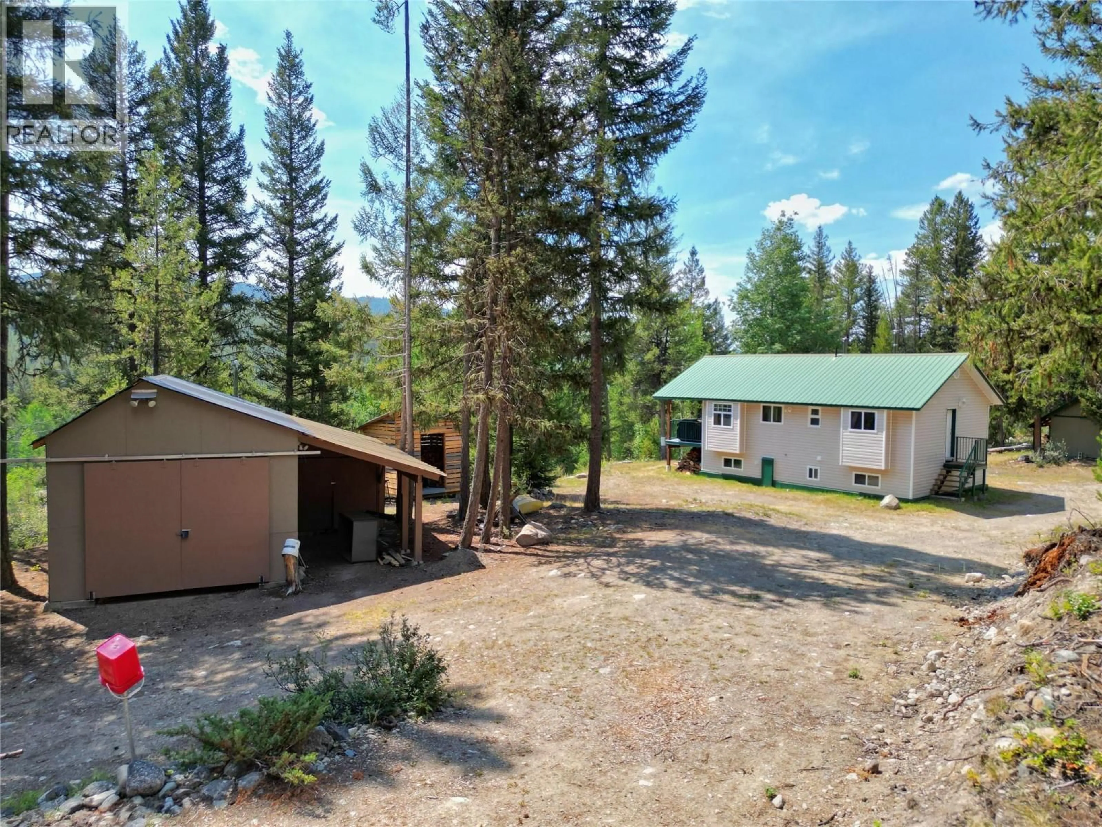 A pic from outside/outdoor area/front of a property/back of a property/a pic from drone, forest/trees view for 3878 PRINCETON SUMMERLAND ROAD, Princeton British Columbia V0X1W0