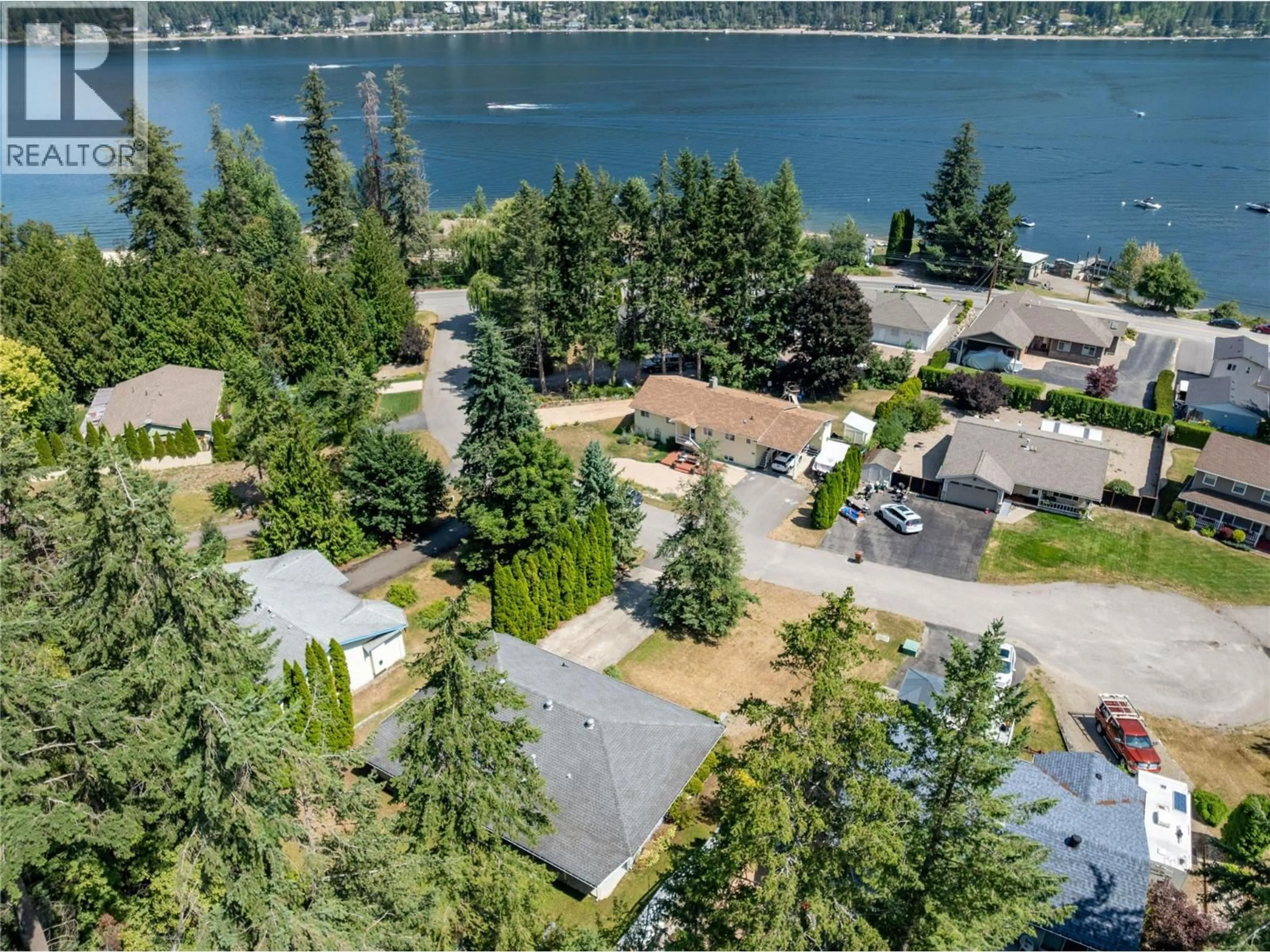 A pic from outside/outdoor area/front of a property/back of a property/a pic from drone, water/lake/river/ocean view for 2959 BIRCH LANE, Blind Bay British Columbia V0E1H2