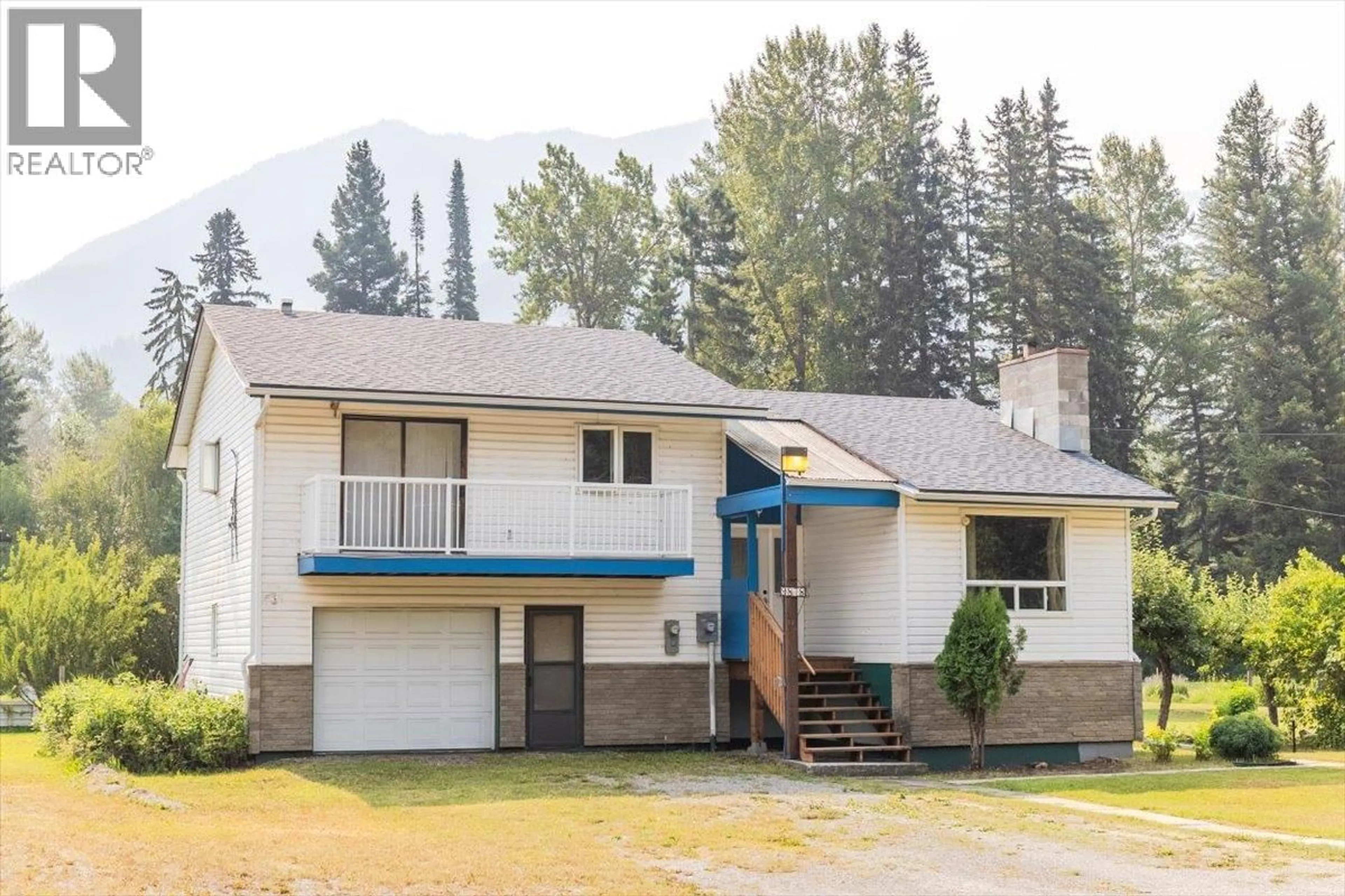 Home with vinyl exterior material, mountain view for 9878 VICTORIA STREET, Fernie British Columbia V0B1M5