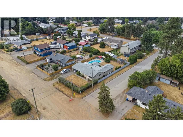 9694 SCHOOL ROAD, Coldstream 5