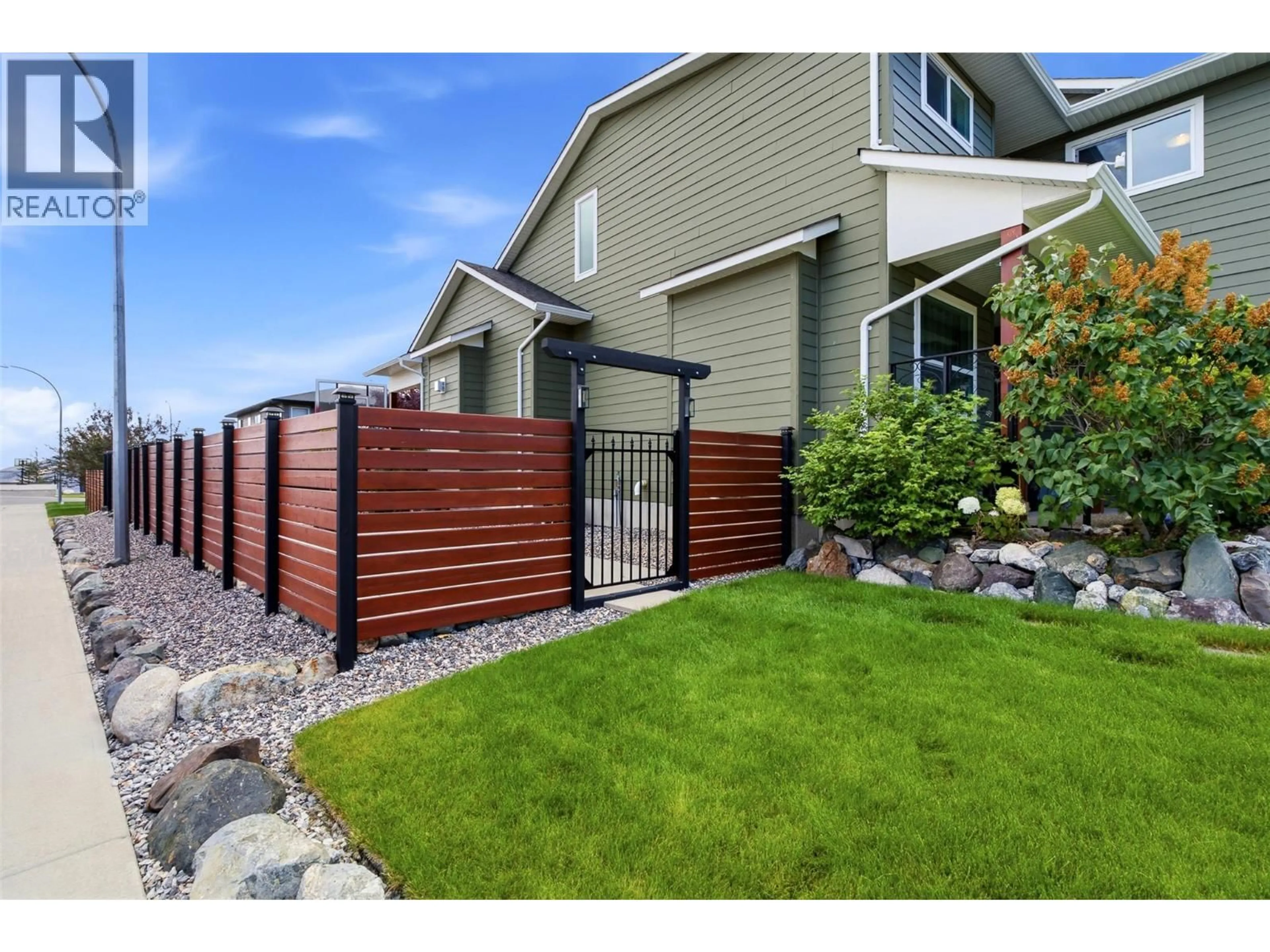 Home with vinyl exterior material, street for 1488 DUNBAR DRIVE, Kamloops British Columbia V1S0C6