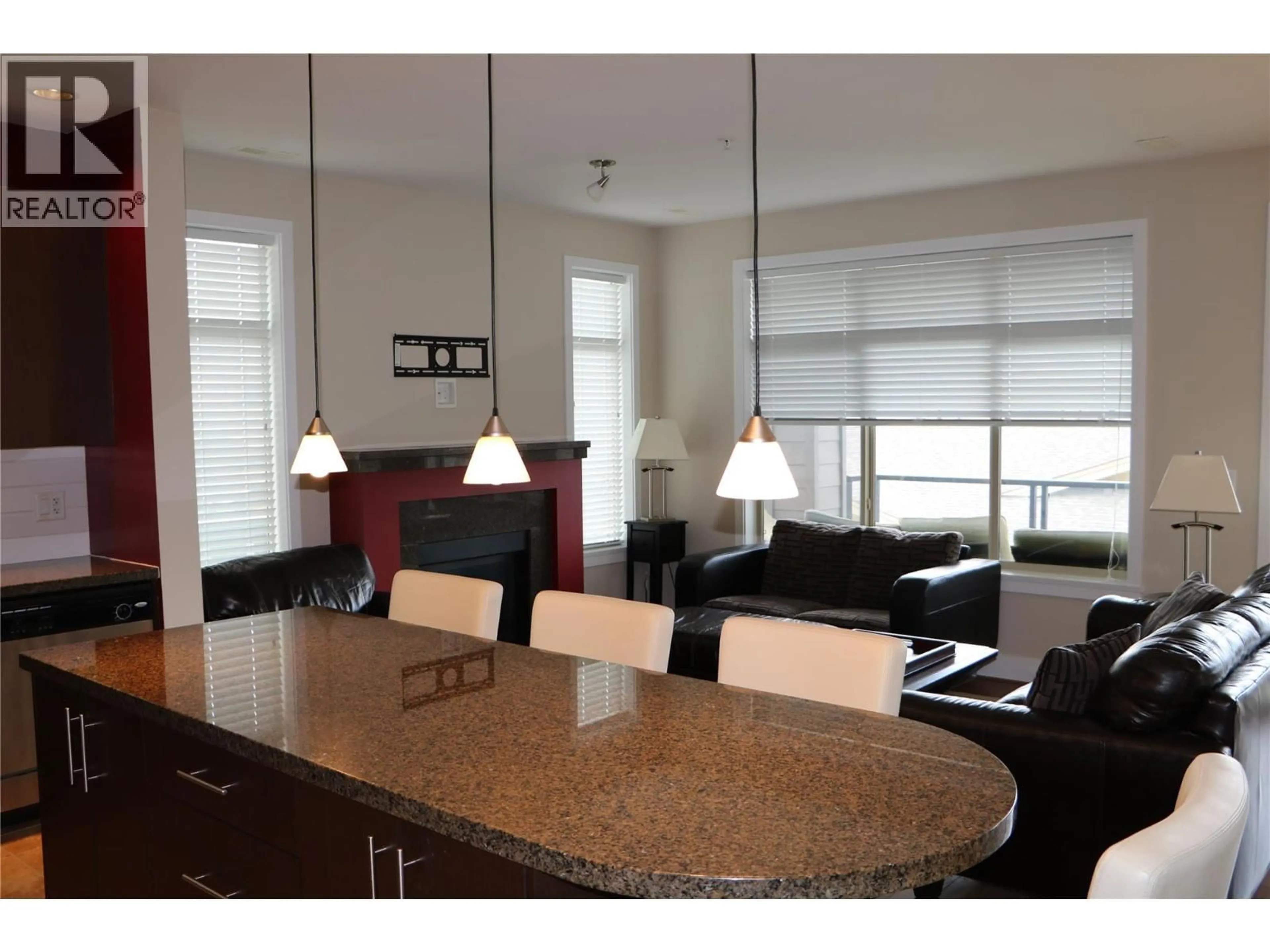 Open concept kitchen, unknown for 61 - 130 COLEBROOK ROAD, Kamloops British Columbia V1S0B4