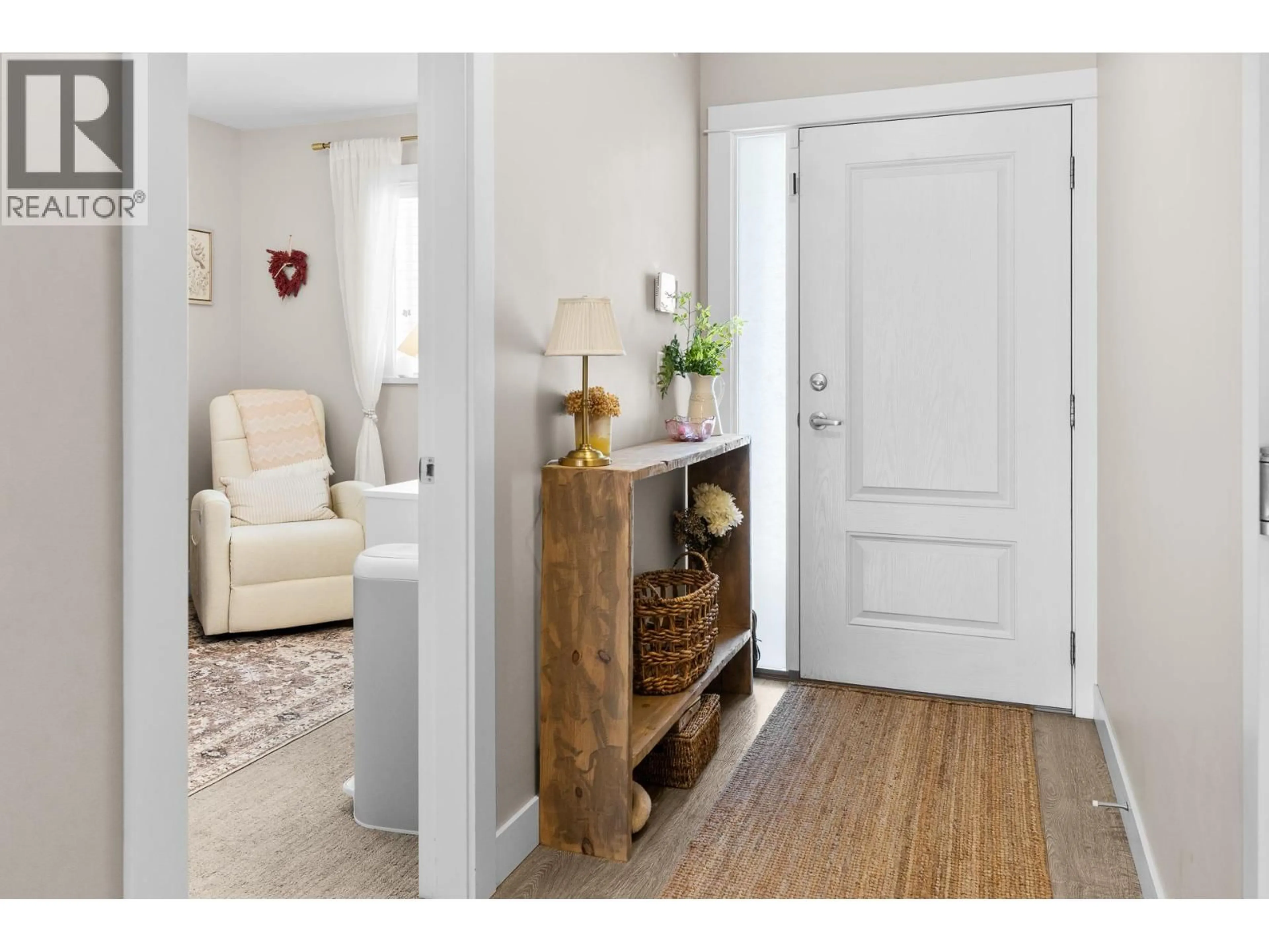 Indoor entryway for 129 - 8800 DALLAS DRIVE, Kamloops British Columbia V2C0G8