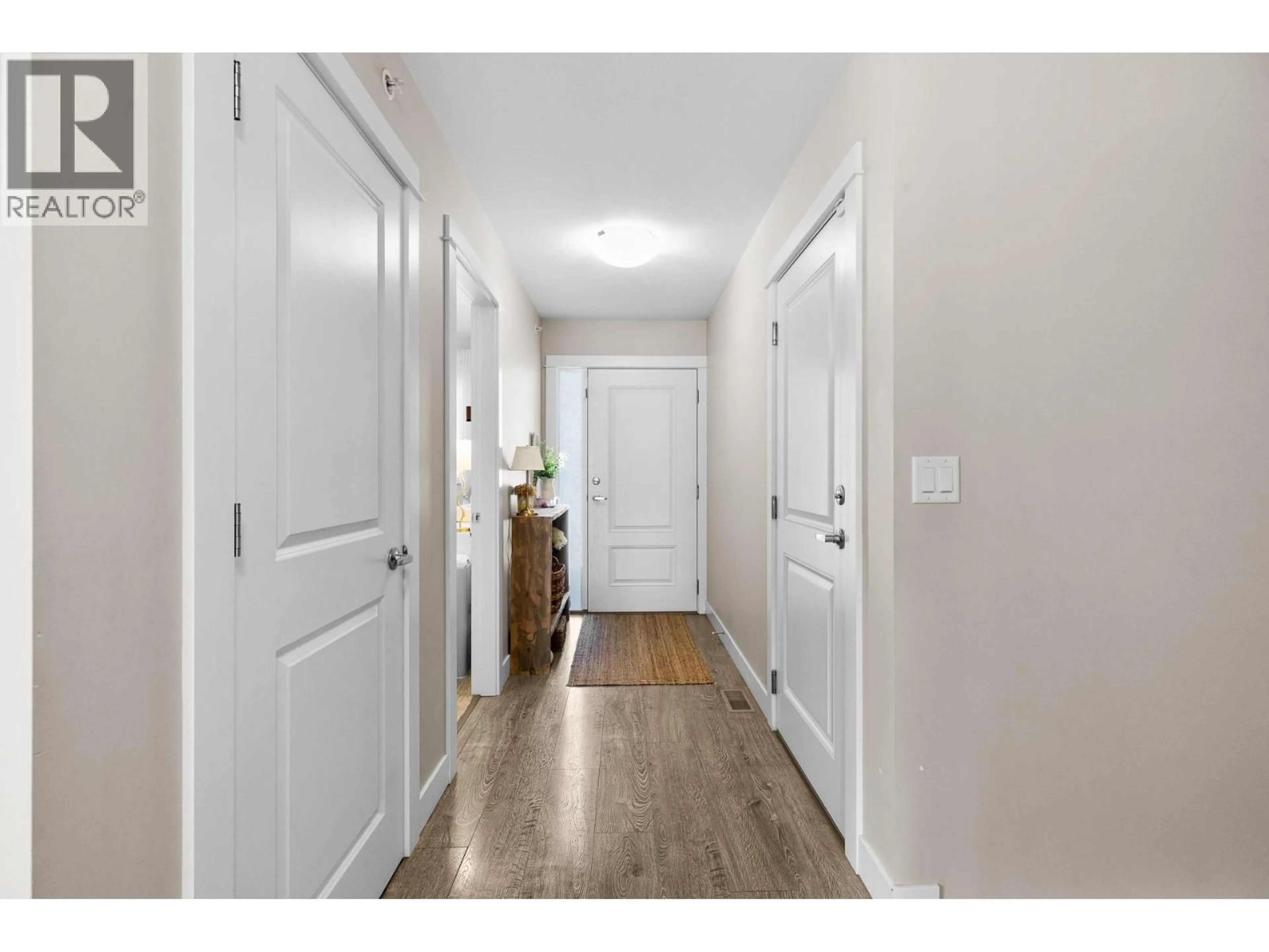 Indoor entryway for 129 - 8800 DALLAS DRIVE, Kamloops British Columbia V2C0G8