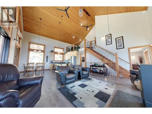 3820 SUN RIDGE ROAD, Creston 5