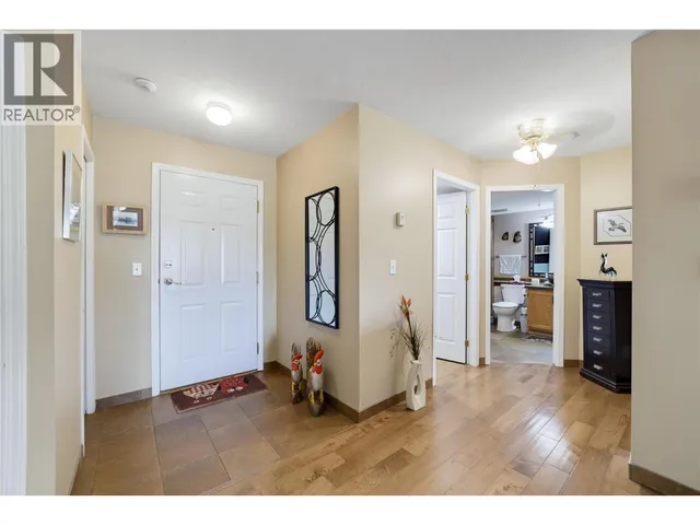 208 - 250 5TH STREET SOUTHEAST, Salmon Arm 2