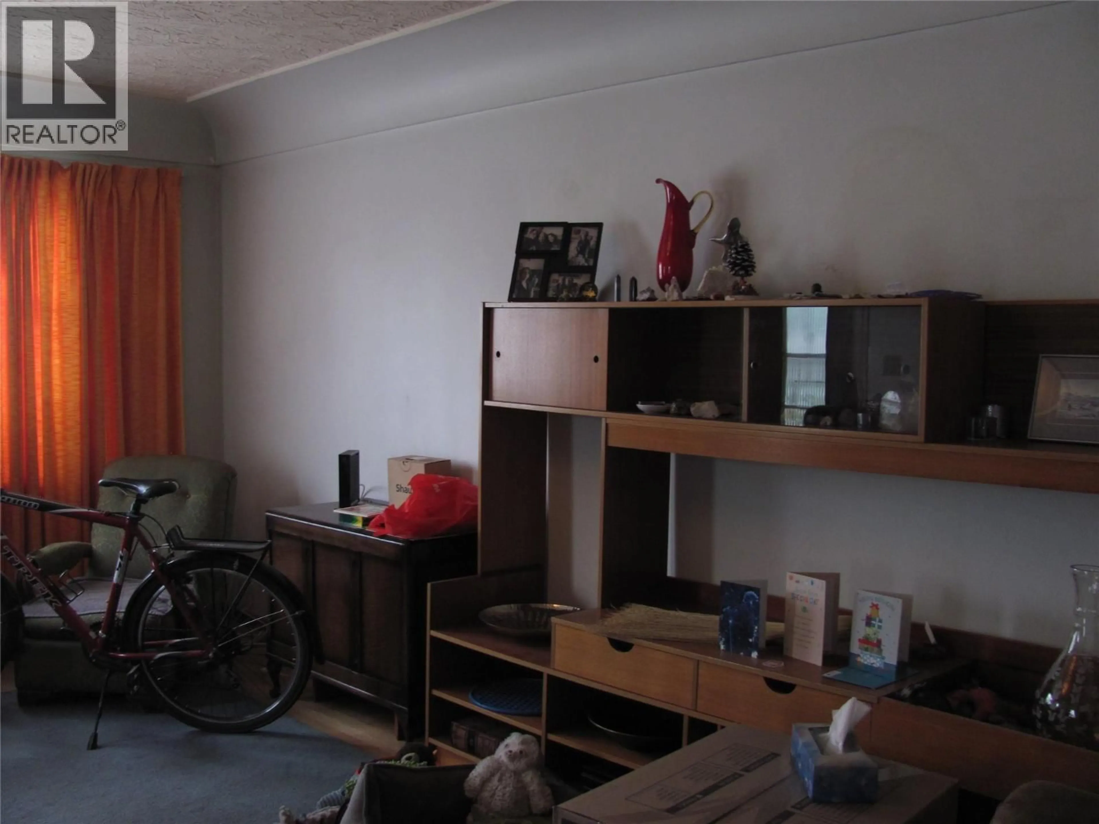 A pic of a room for 4309 22 STREET, Vernon British Columbia V1T4J3