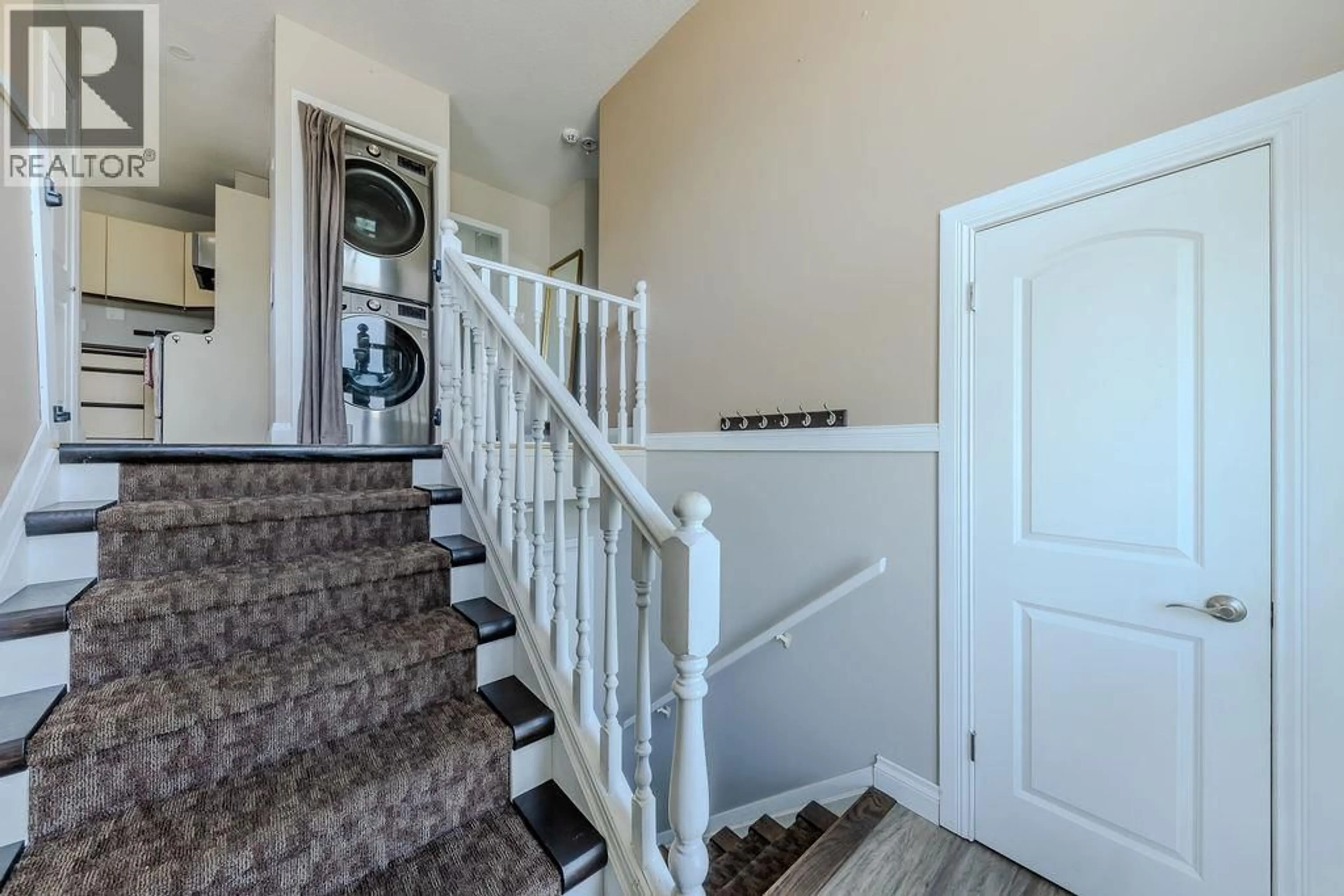 Unknown for 667 CUMBERLAND AVENUE, Kamloops British Columbia V2B1Z1