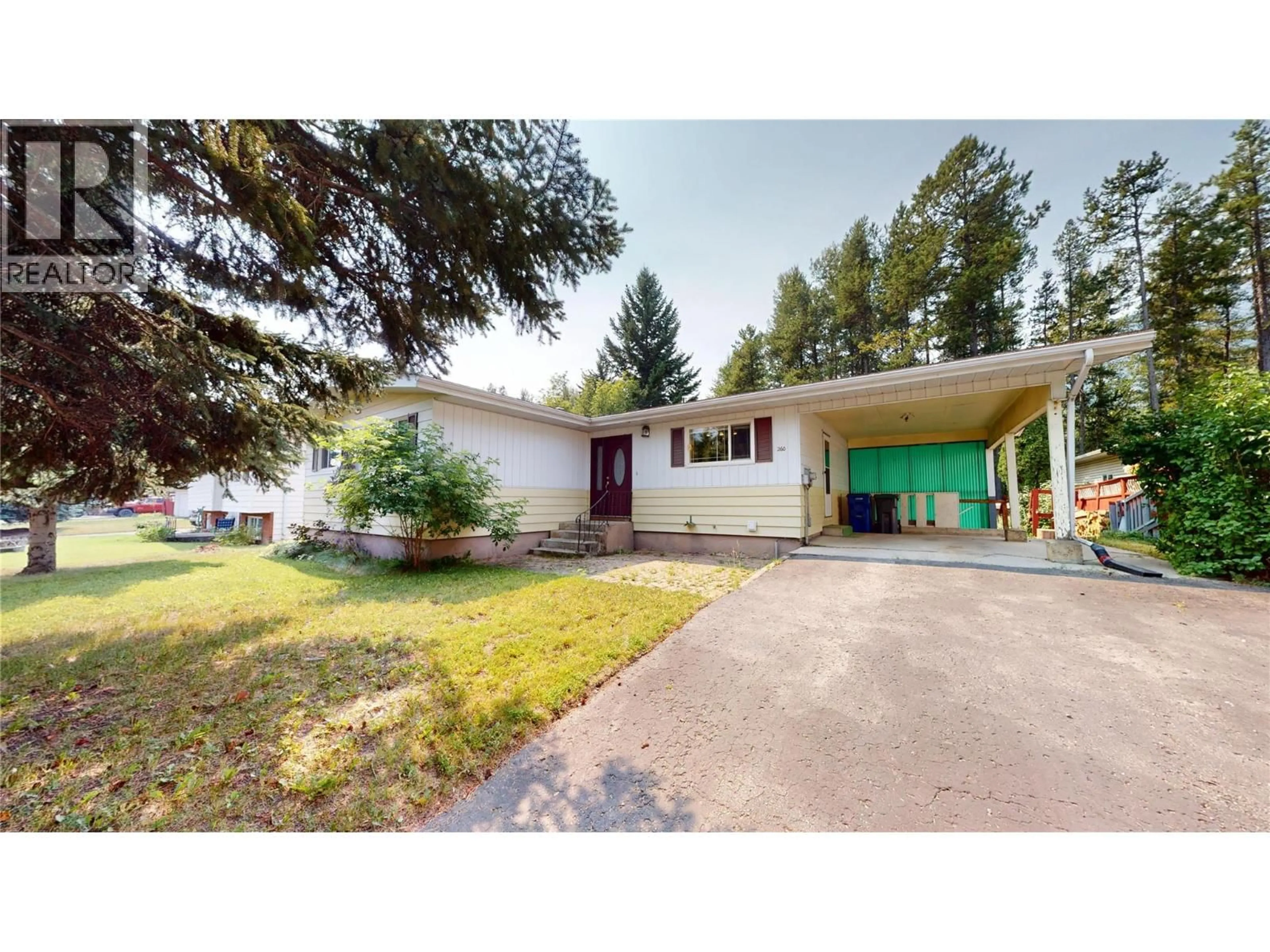 Home with vinyl exterior material, street for 260 BLUE SPRUCE CRESCENT, Sparwood British Columbia V0B2G1