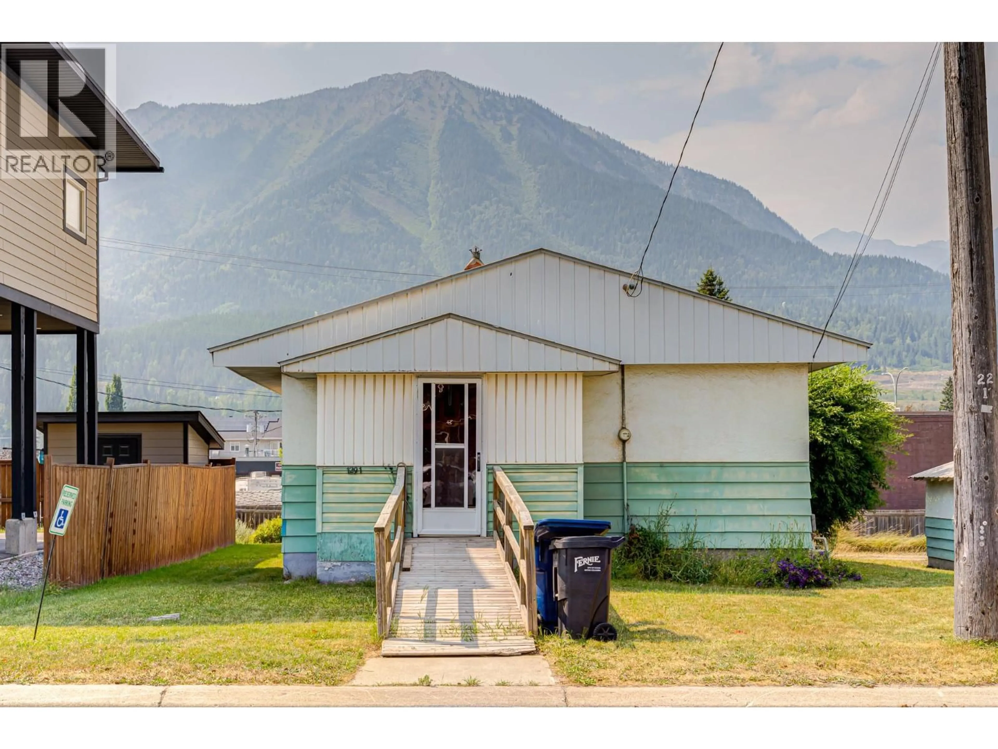 Shed for 1291 6TH AVENUE, Fernie British Columbia V0B1M0