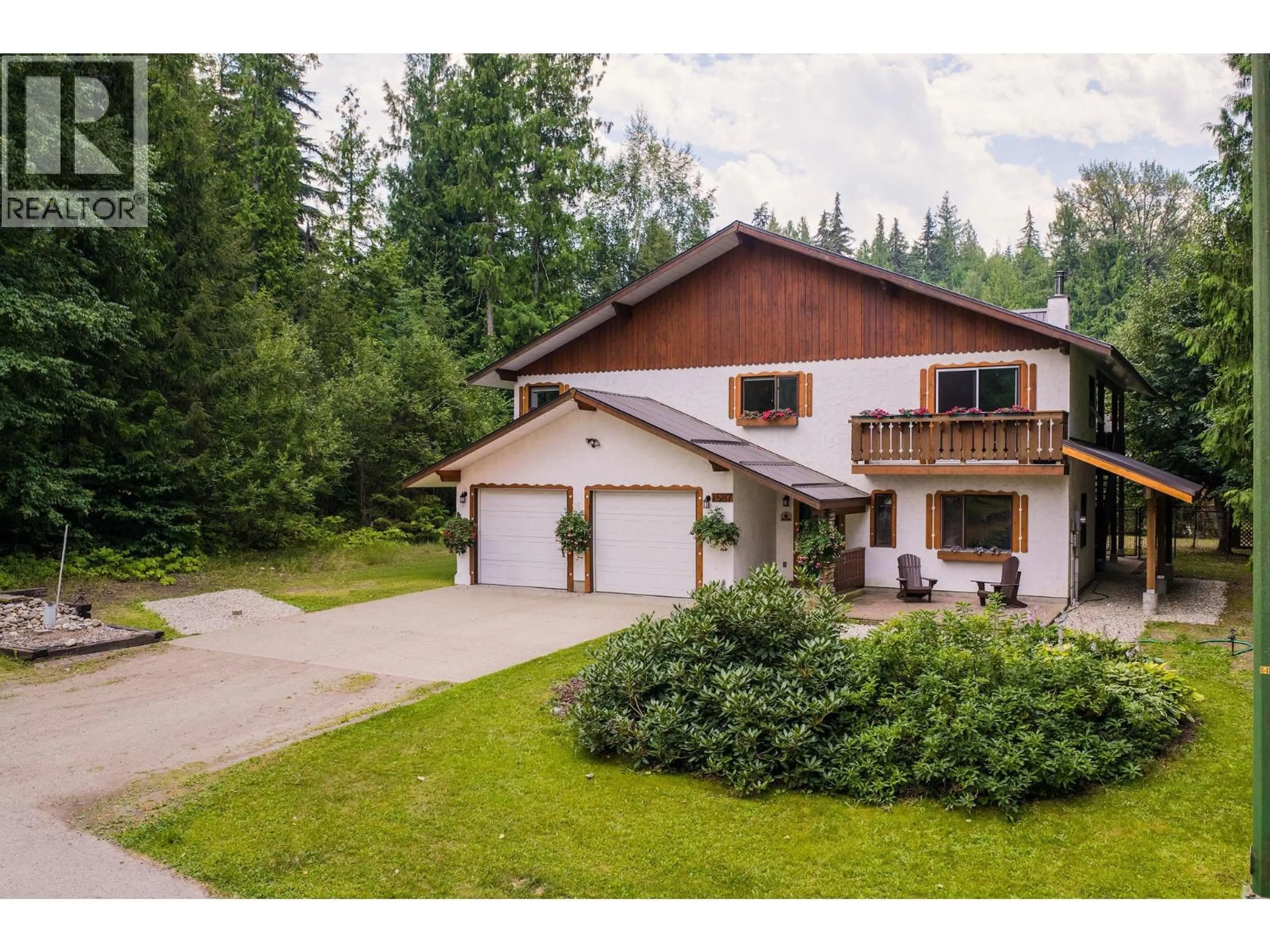 A pic from outside/outdoor area/front of a property/back of a property/a pic from drone, unknown for 1587 PRATICO ROAD, Revelstoke British Columbia V0E2S1