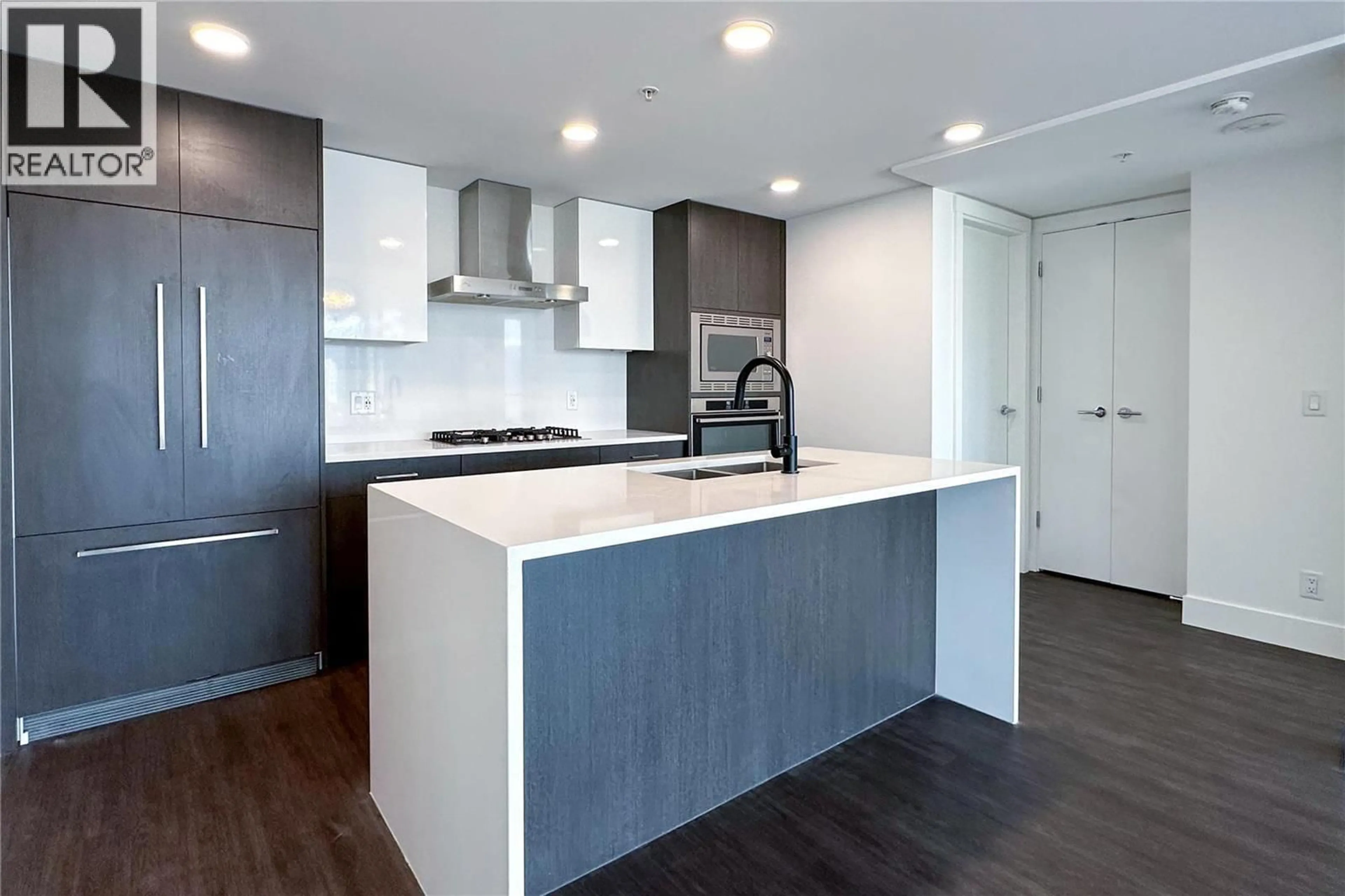 Open concept kitchen, unknown for 1501 - 1588 ELLIS STREET, Kelowna British Columbia V1Y0H1