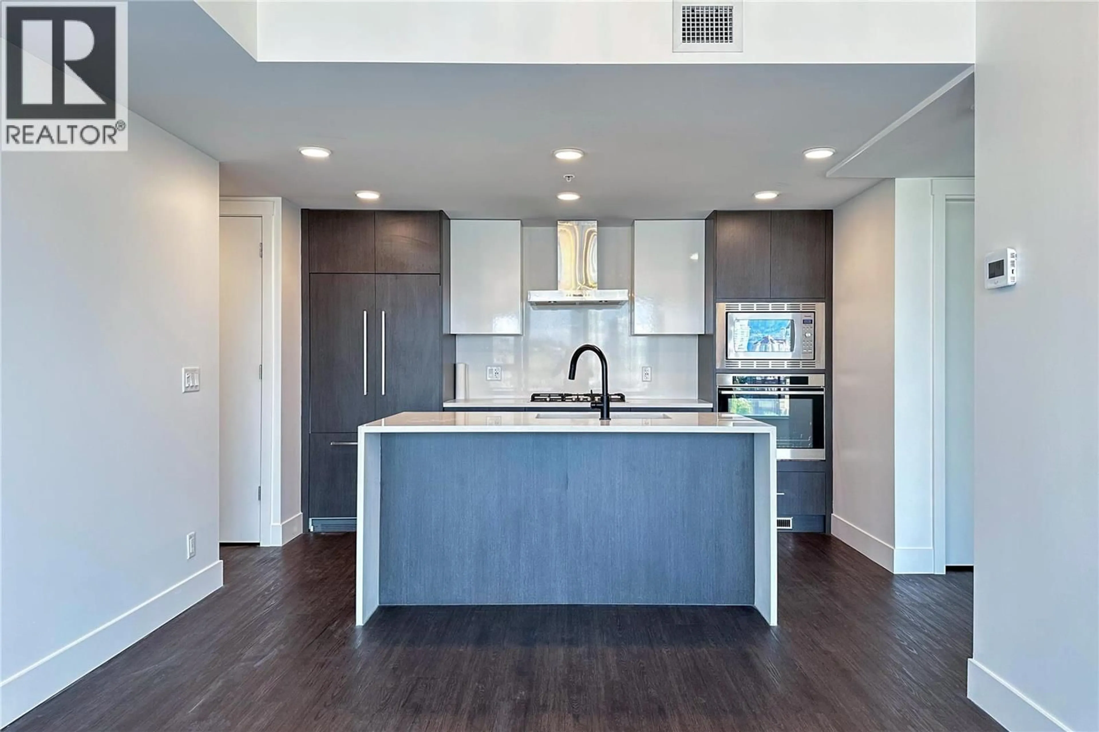 Open concept kitchen, unknown for 1501 - 1588 ELLIS STREET, Kelowna British Columbia V1Y0H1