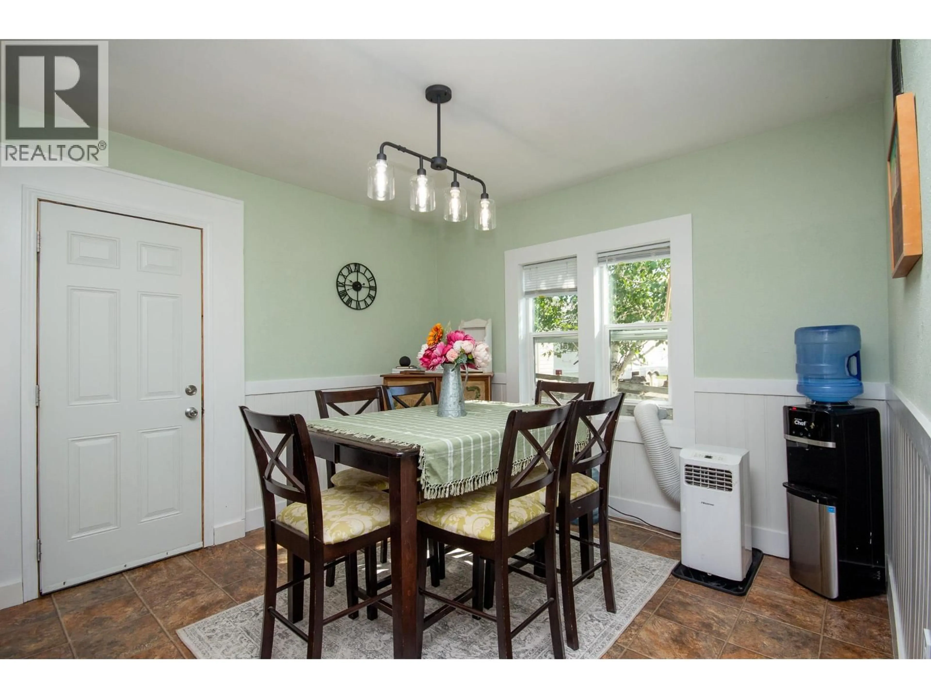 Dining room, unknown for 2300 CHILTON OTHER, Dawson Creek British Columbia V1G0B9