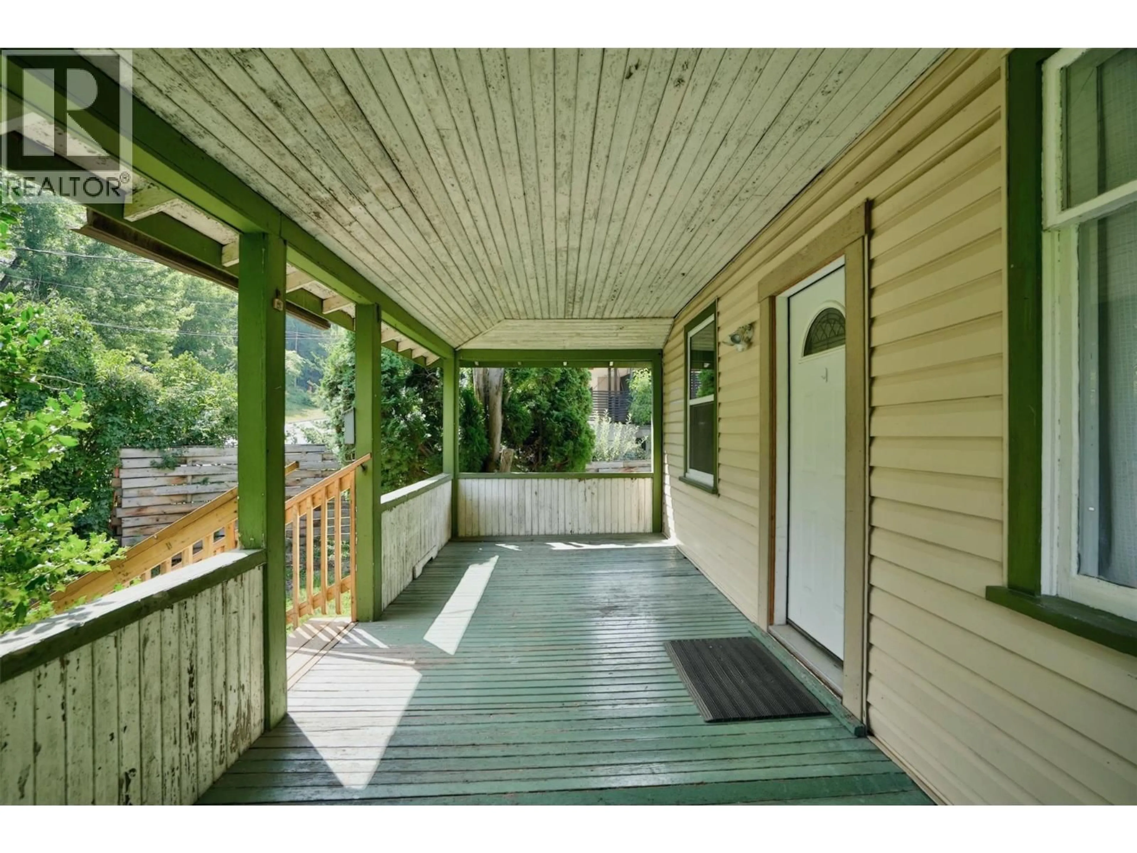 Unknown for 703 PINE STREET, Nelson British Columbia V1L2K3
