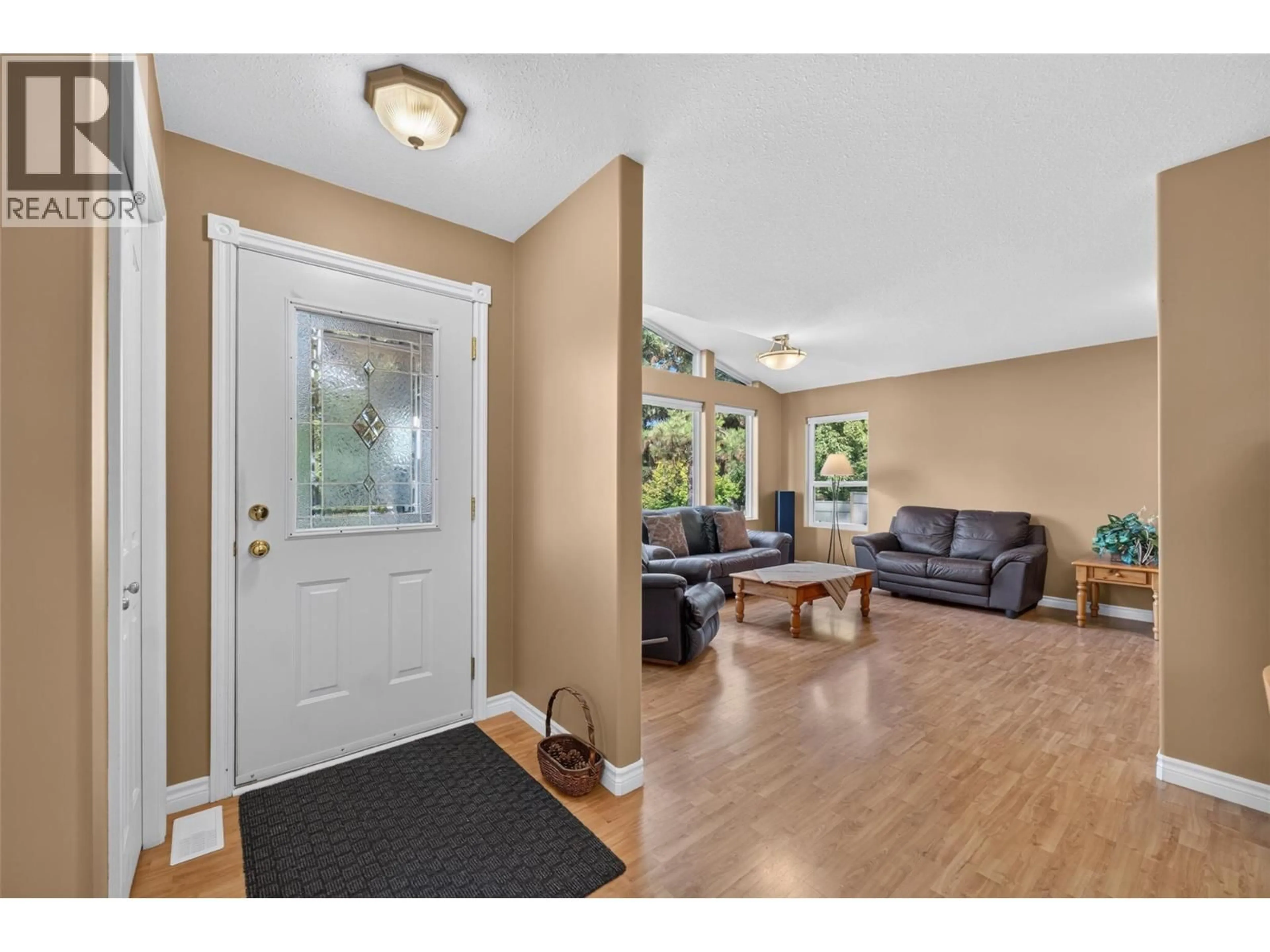 Indoor entryway for 3671 JACKSON ROAD, Tappen British Columbia V0E2X1