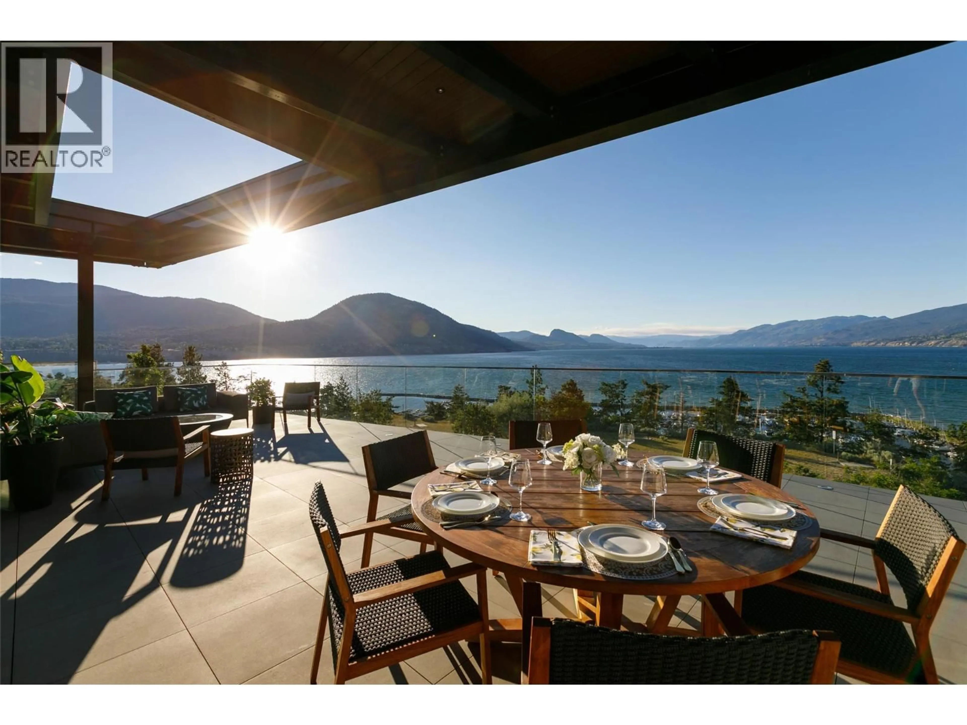 Patio, water/lake/river/ocean view for 581 & 571 VANCOUVER AVENUE, Penticton British Columbia V2A1A4