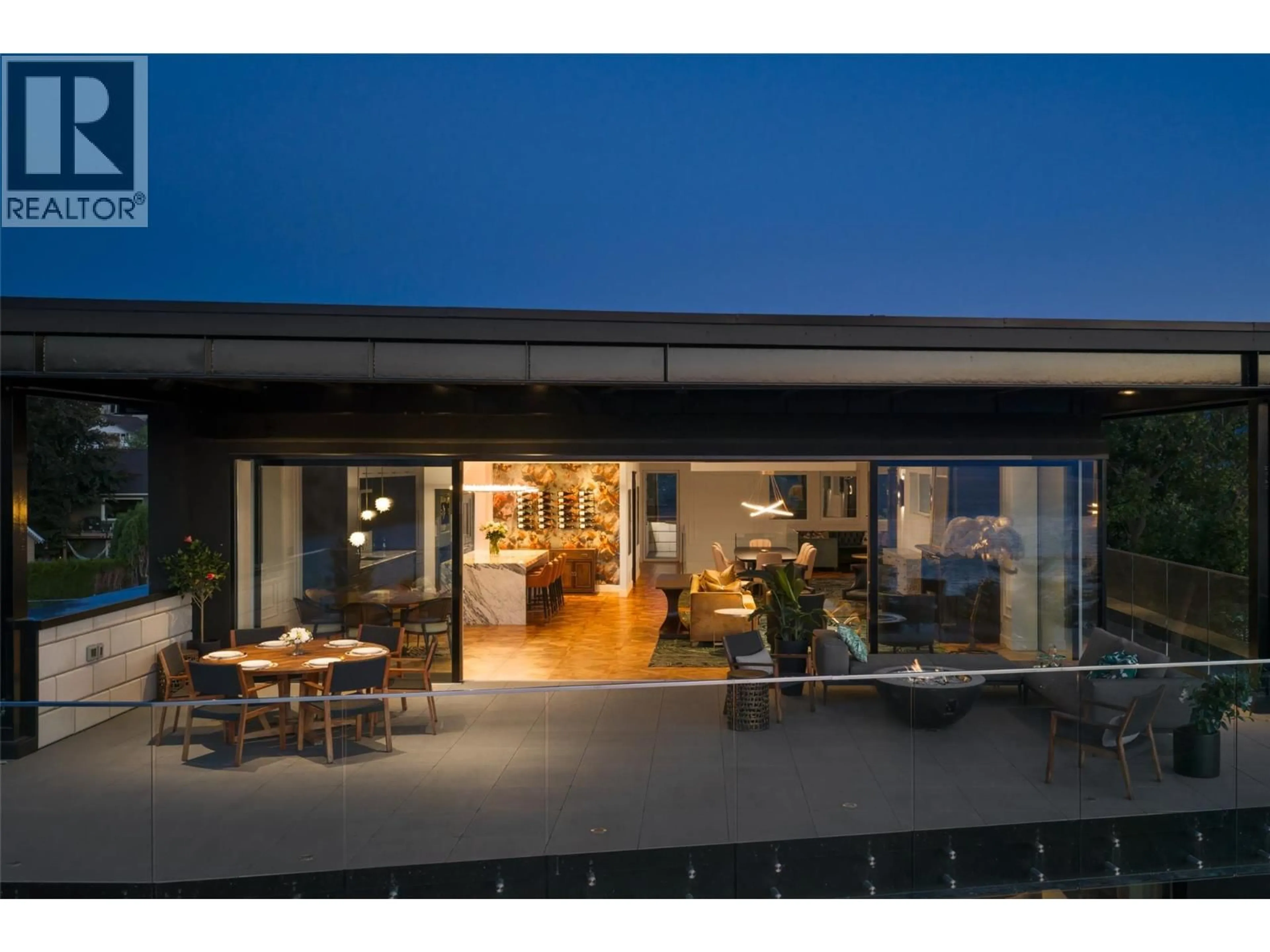 Patio, unknown for 581 & 571 VANCOUVER AVENUE, Penticton British Columbia V2A1A4
