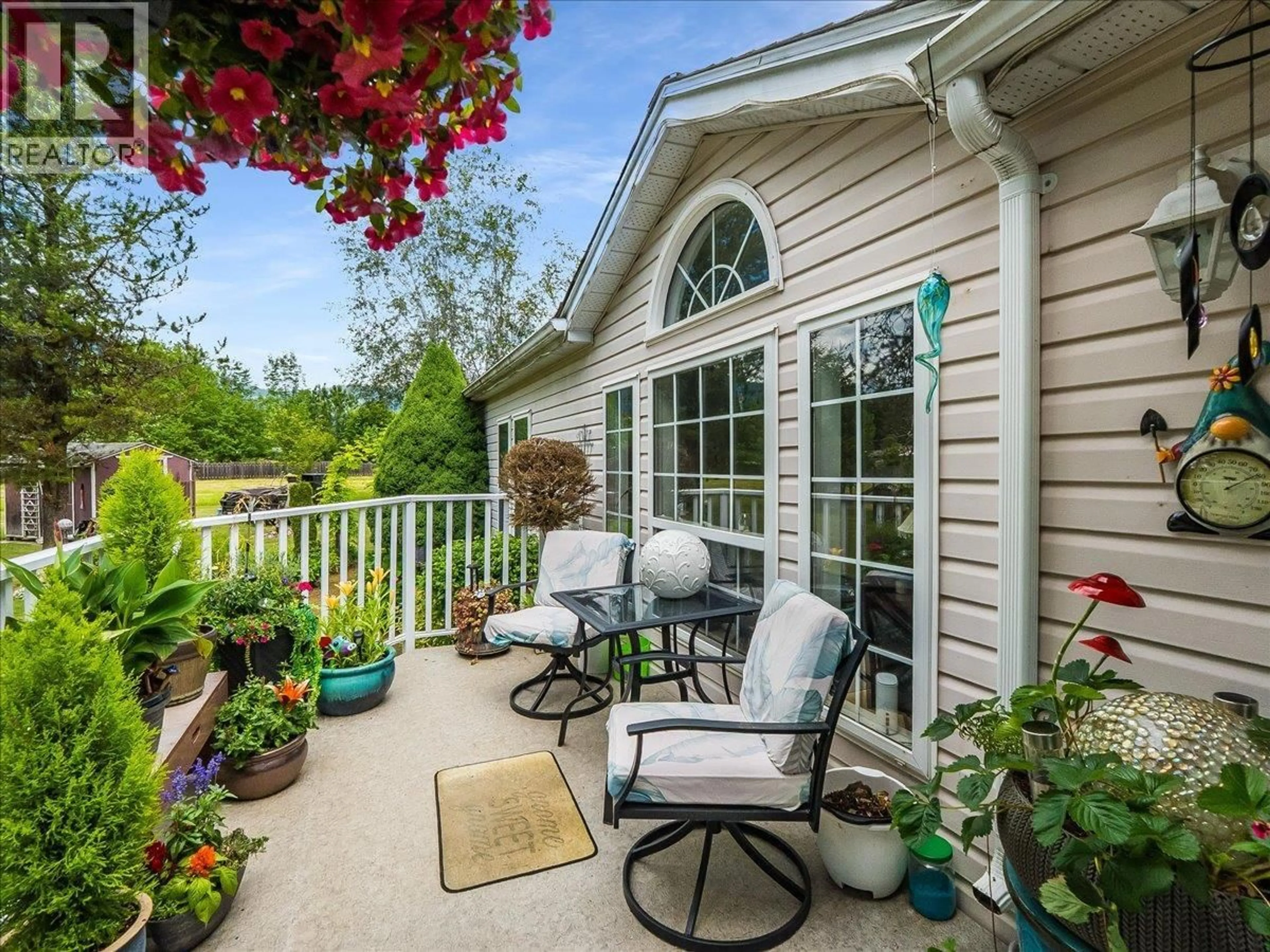 Patio, water/lake/river/ocean view for 896 MCHARDY ROAD, Shoreacres British Columbia V1N4P9