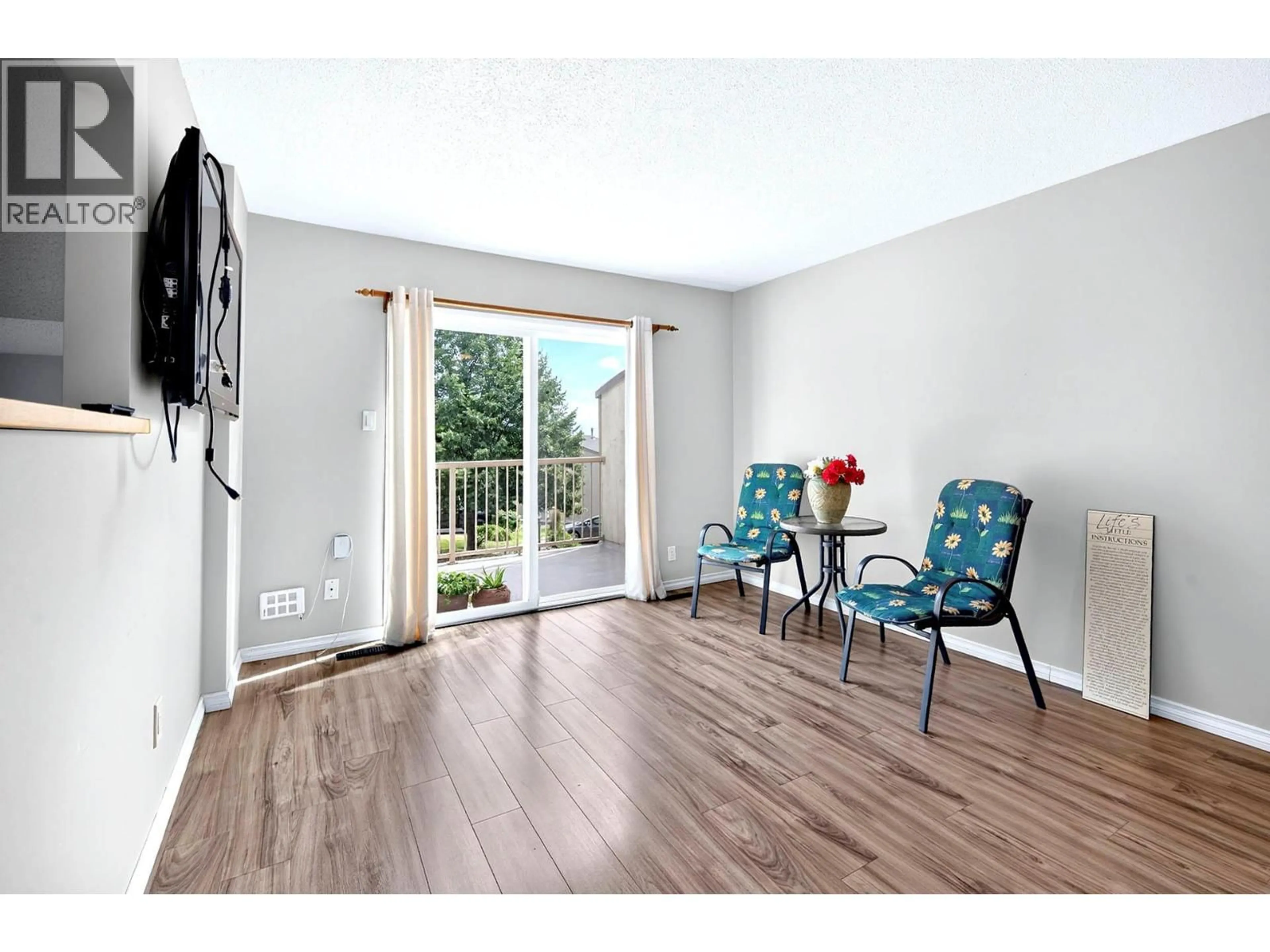 A pic of a room for 56 - 1469 SPRINGHILL DRIVE, Kamloops British Columbia V2E1H5