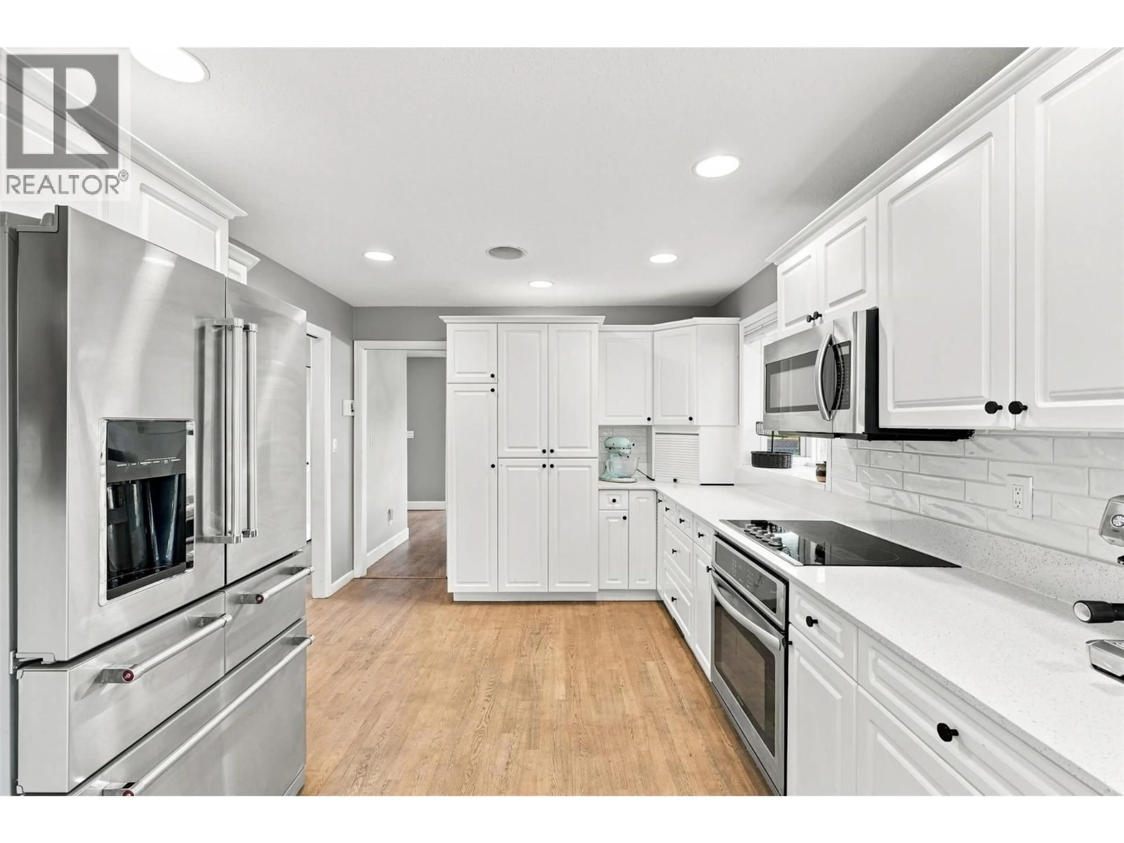Unknown for 364 COLLINGWOOD DRIVE, Kamloops British Columbia V2B6B3