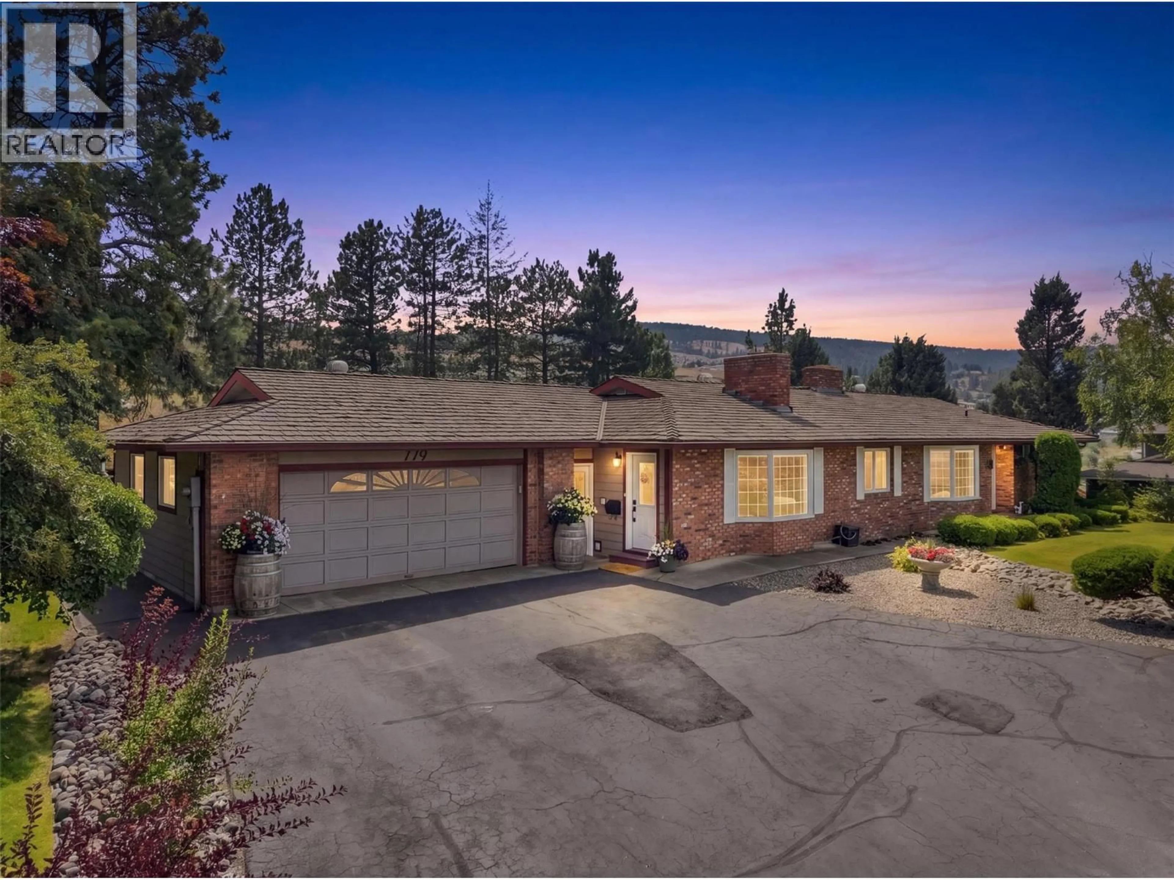 A pic from outside/outdoor area/front of a property/back of a property/a pic from drone, mountain view for 779 GLENEAGLES DRIVE, Kamloops British Columbia V2E1J7