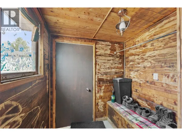 443 MORGAN AVENUE, Merritt 5