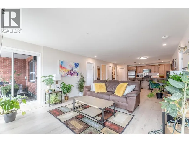 304 - 3346 SKAHA LAKE ROAD, Penticton 5
