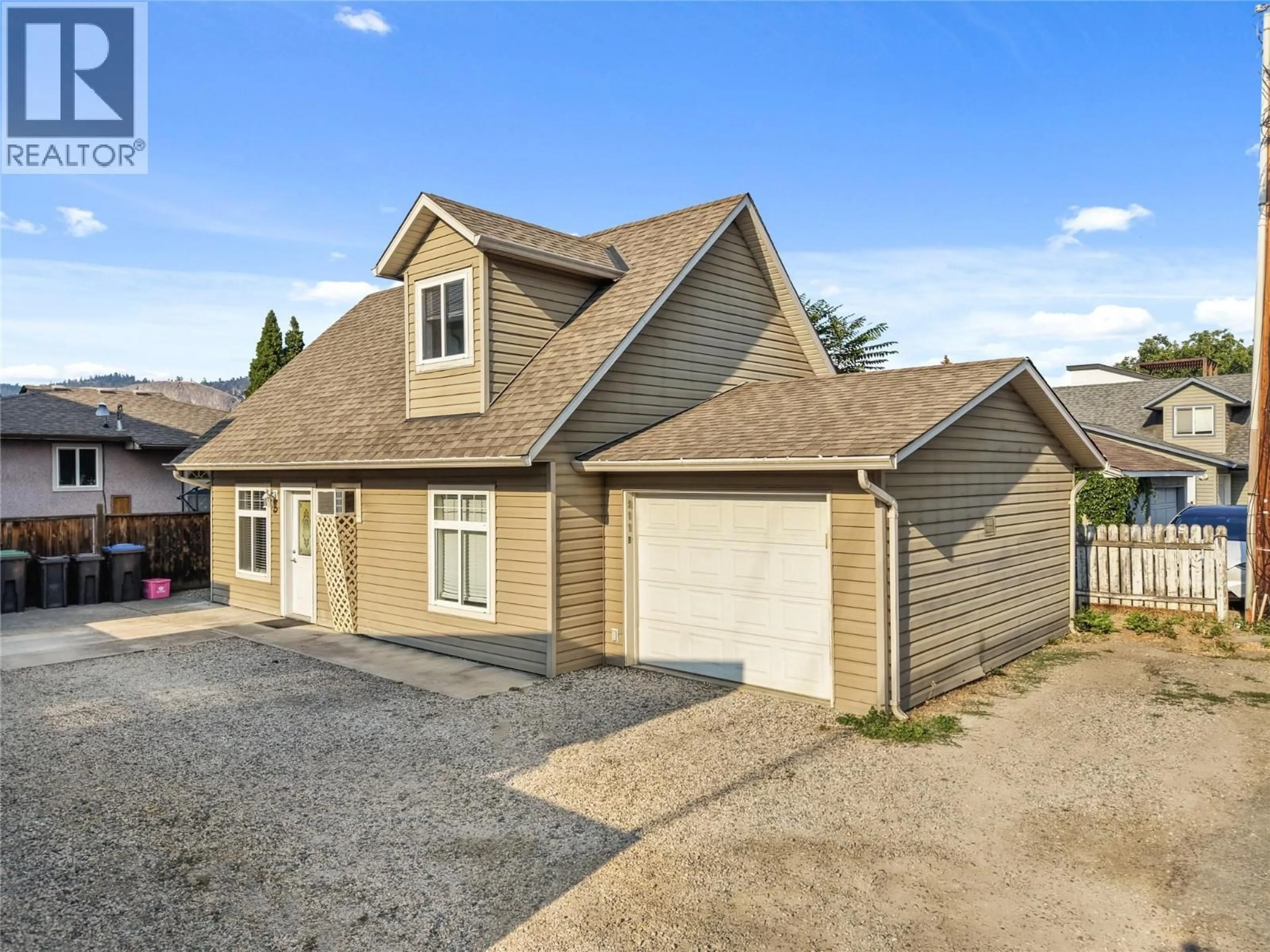 Unknown for 811 MARTIN AVENUE, Kelowna British Columbia V1Y6V4