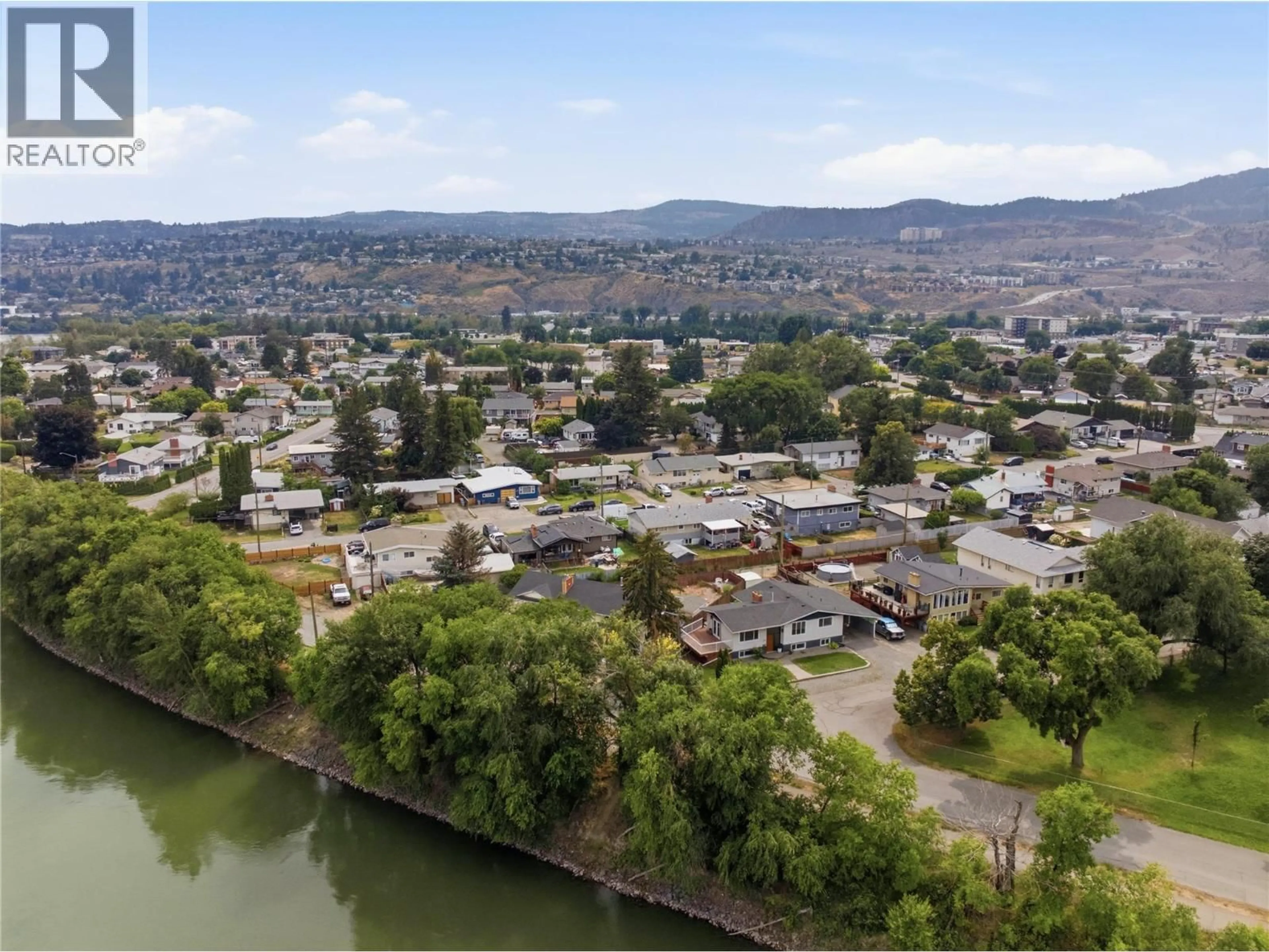 A pic from outside/outdoor area/front of a property/back of a property/a pic from drone, water/lake/river/ocean view for 298 JUNIPER AVENUE, Kamloops British Columbia V2B1H7