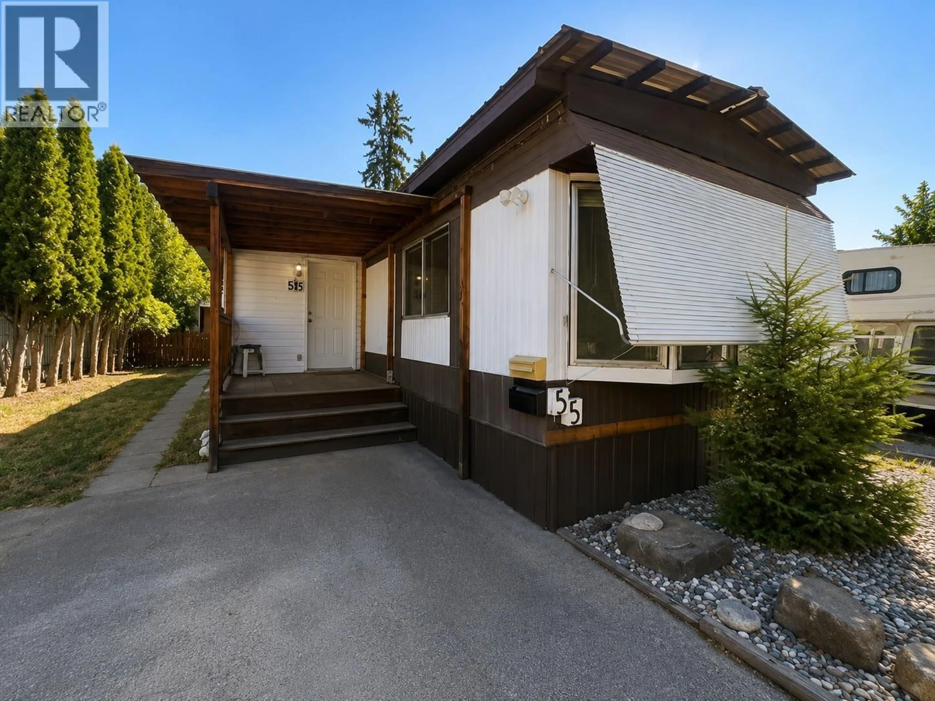Home with vinyl exterior material, street for 55 - 3245 PARIS STREET, Penticton British Columbia V2A3T9