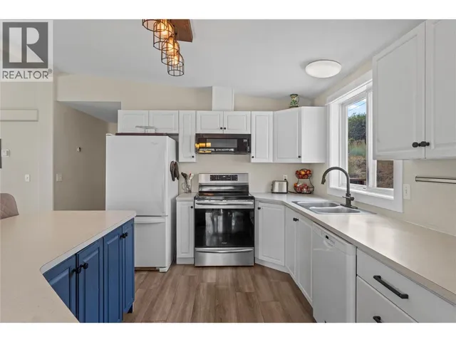 3227 SHUSWAP ROAD, Kamloops 5