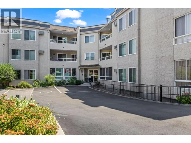 107 - 3815 BROWN ROAD, West Kelowna 3