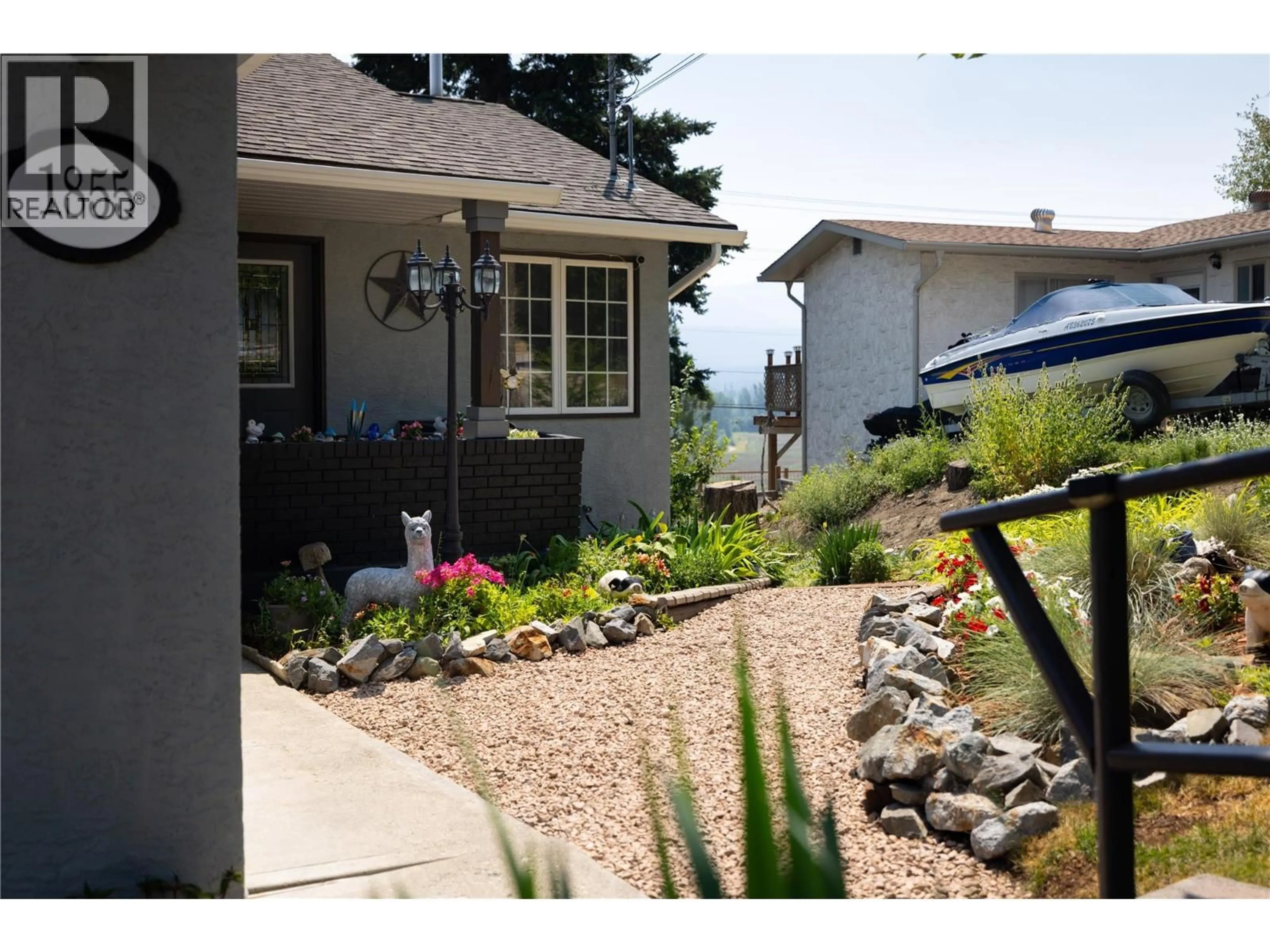 Unknown for 1855 GRANDVIEW AVENUE, Lumby British Columbia V0E2G0