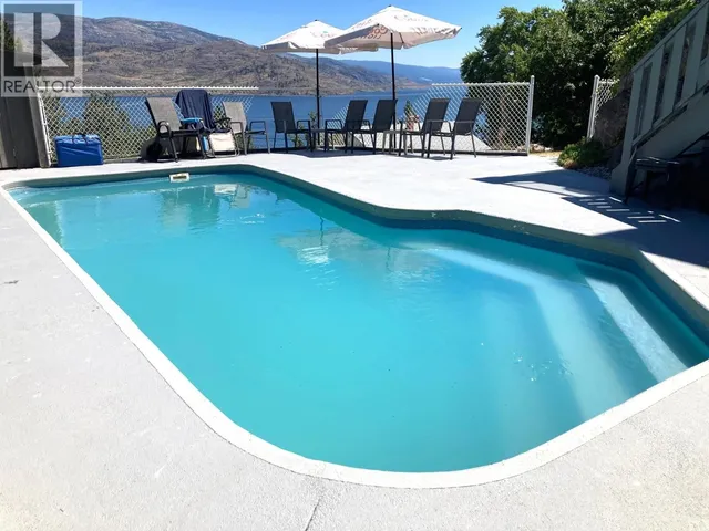 6515 FERGUSON PLACE, Peachland 3