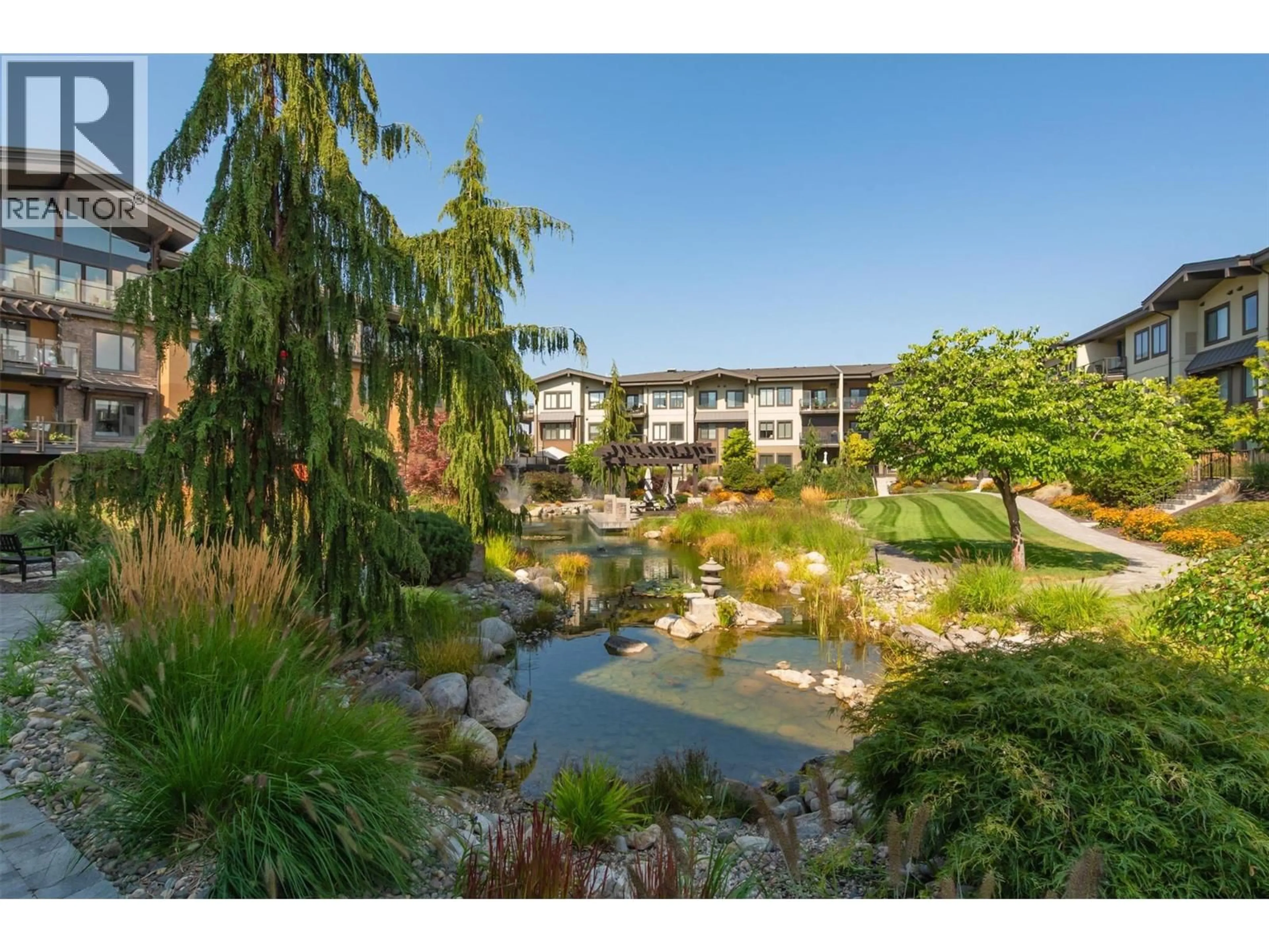 Patio, water/lake/river/ocean view for 225 - 4380 LAKESHORE ROAD, Kelowna British Columbia V1W5N3