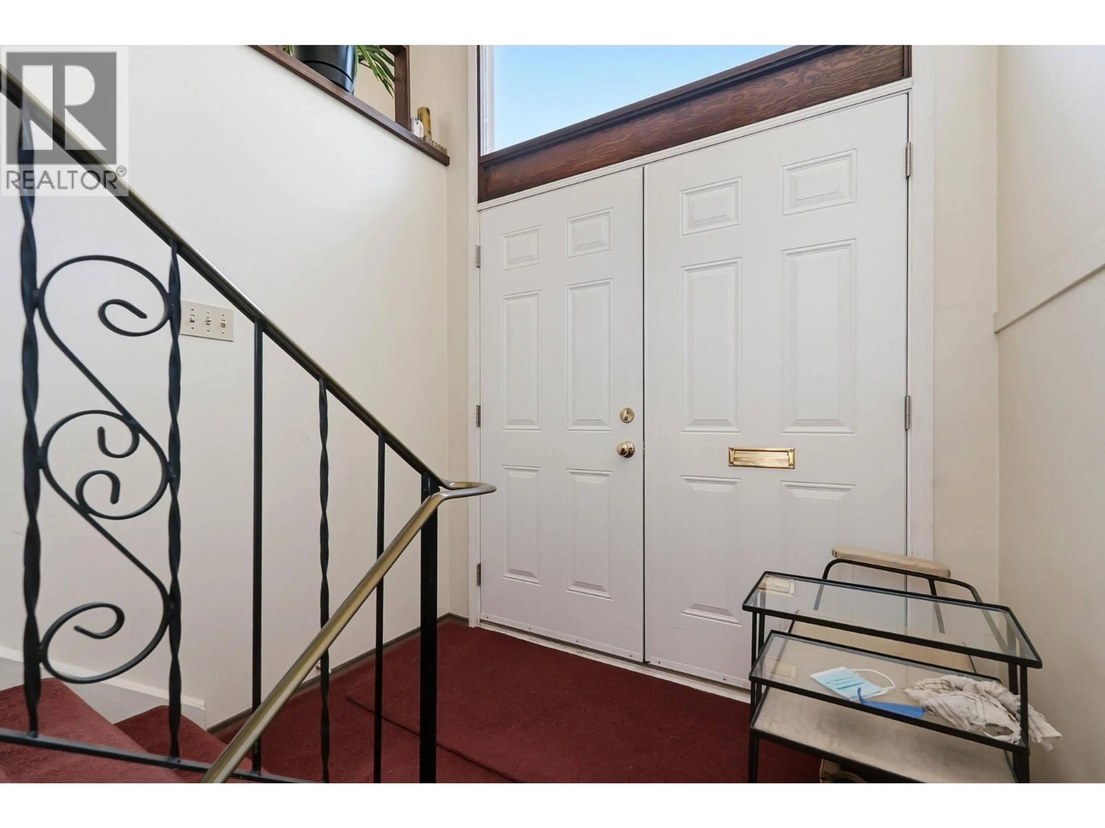 Indoor entryway for 1485 BRENTWOOD ROAD, West Kelowna British Columbia V1Z1L3