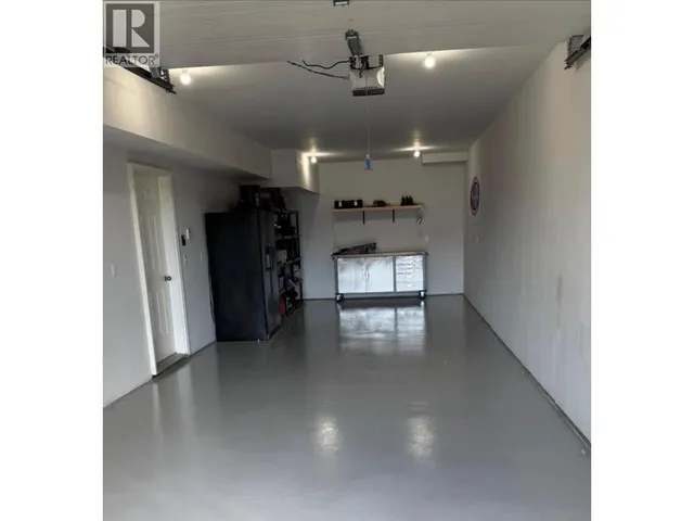 9315 PARADISE ROAD, Kelowna 3