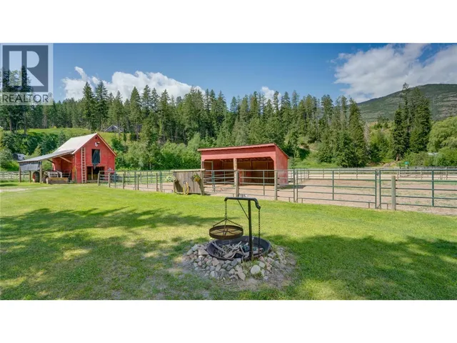 796 SALMON RIVER ROAD, Salmon Arm 5