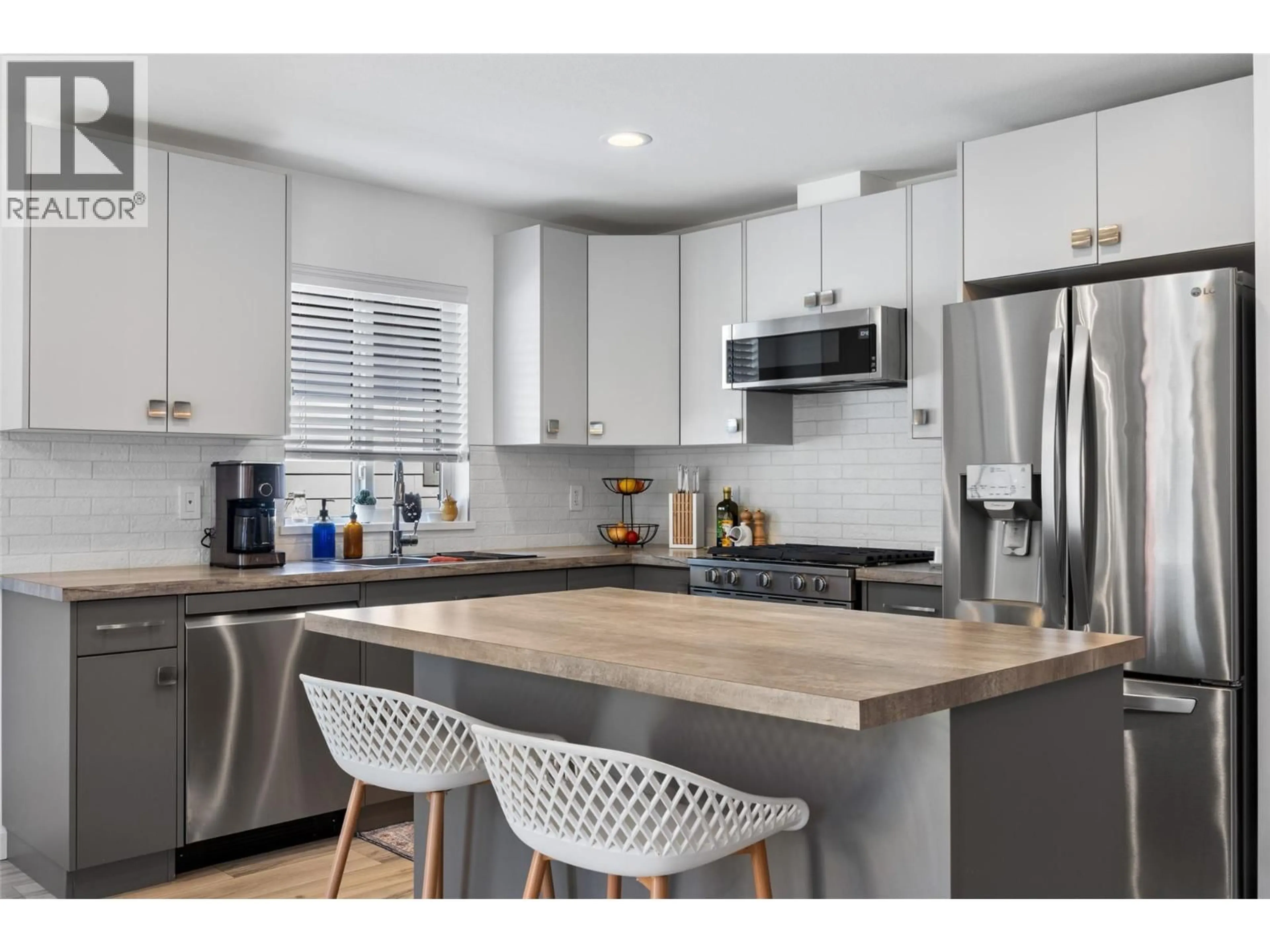 Open concept kitchen, unknown for 120 - 1323 KINROSS PLACE, Kamloops British Columbia V1S0B8