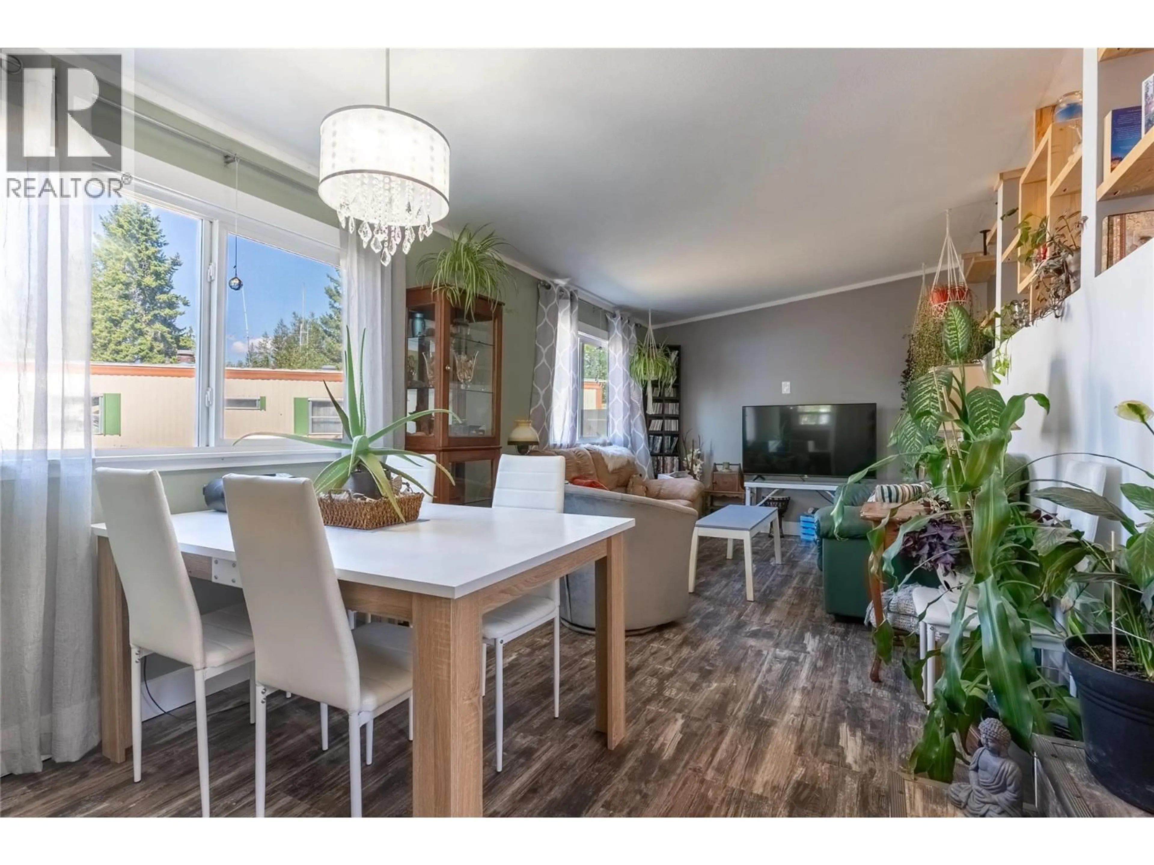 Dining room, wood/laminate floor for 3 JADE COURT, Logan Lake British Columbia V0K1W0