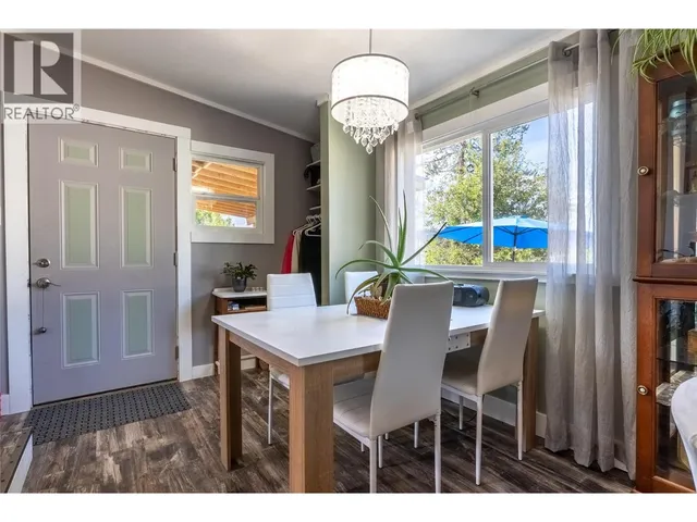 3 JADE COURT, Logan Lake 5