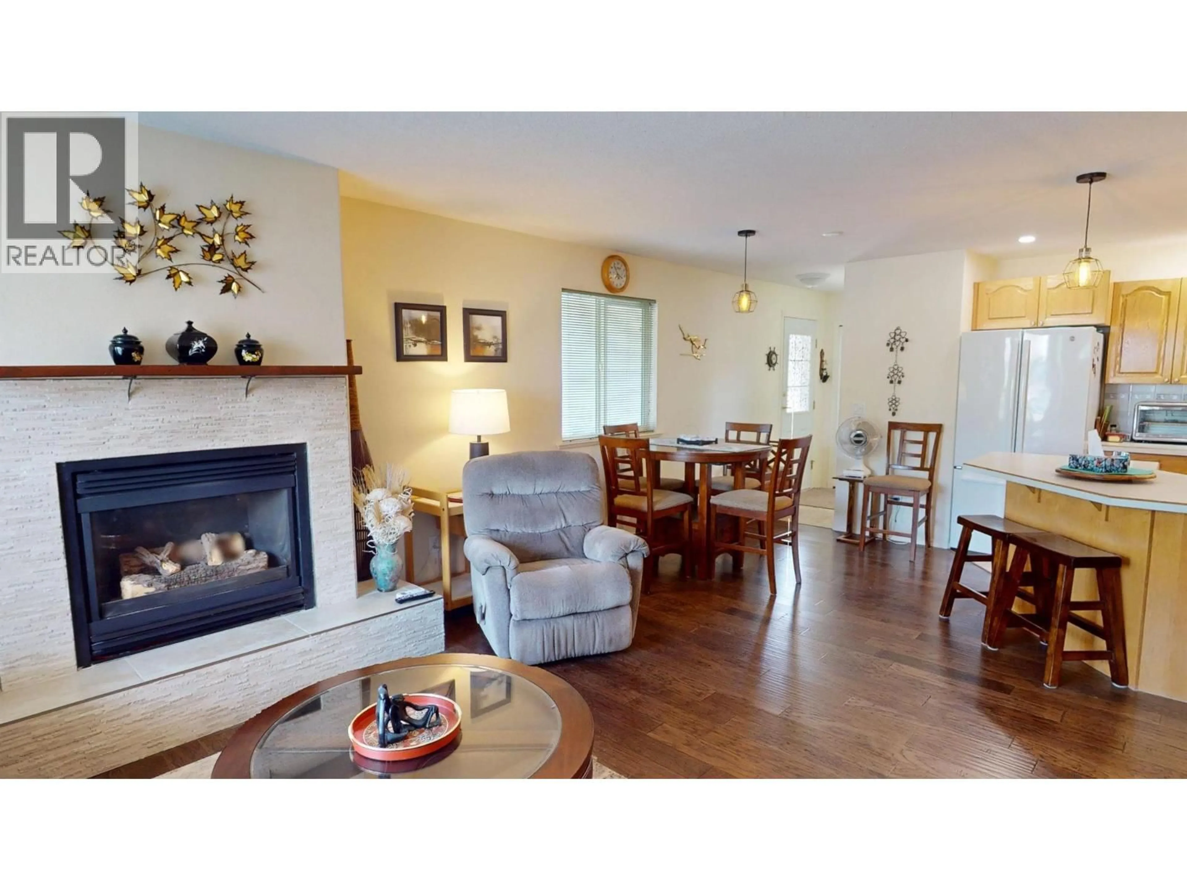 Living room with furniture, unknown for 7 - 1510 BIRCH STREET, Creston British Columbia V0B1G3